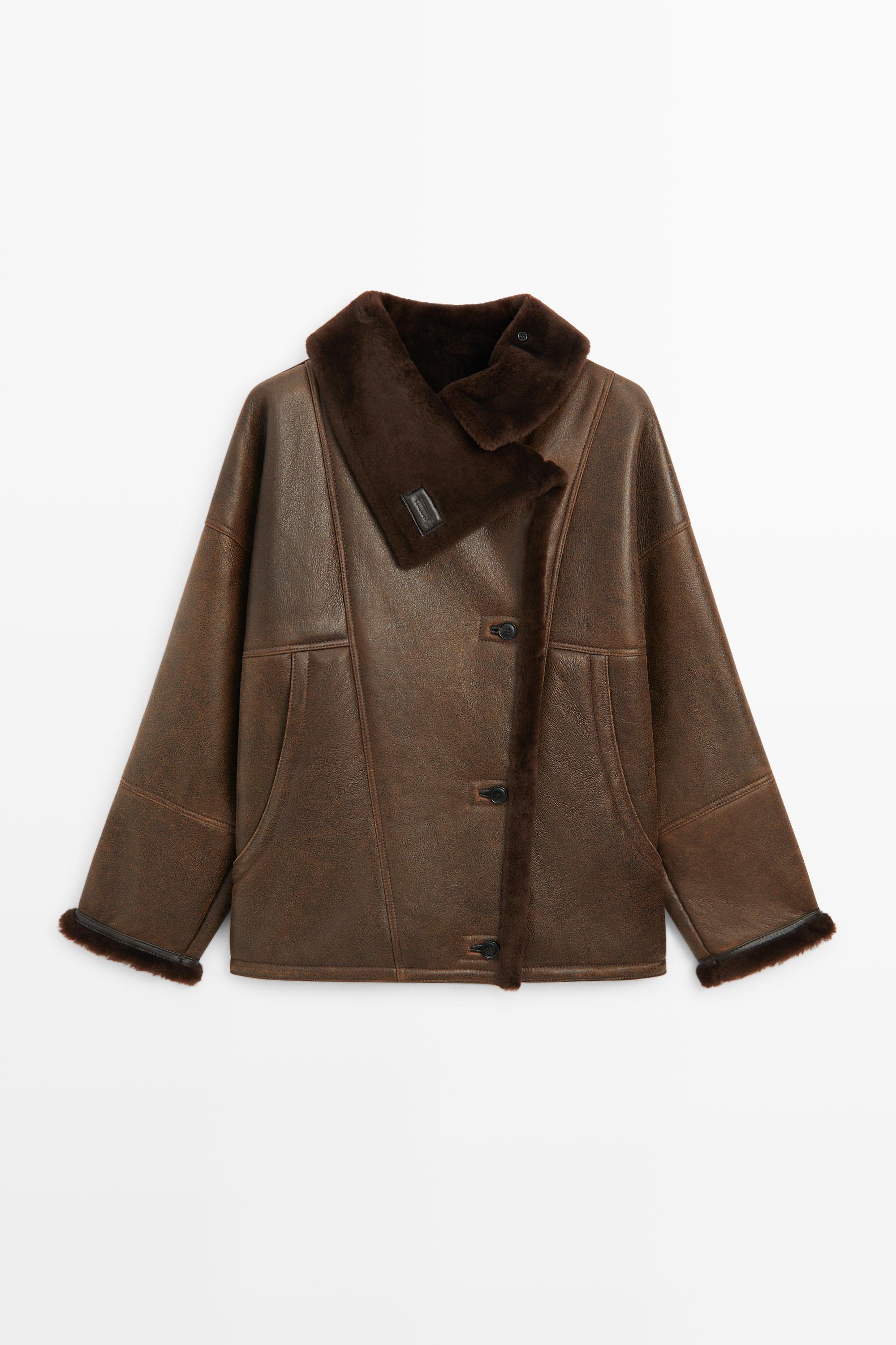 Double-faced leather coat with fur by Massimo Dutti