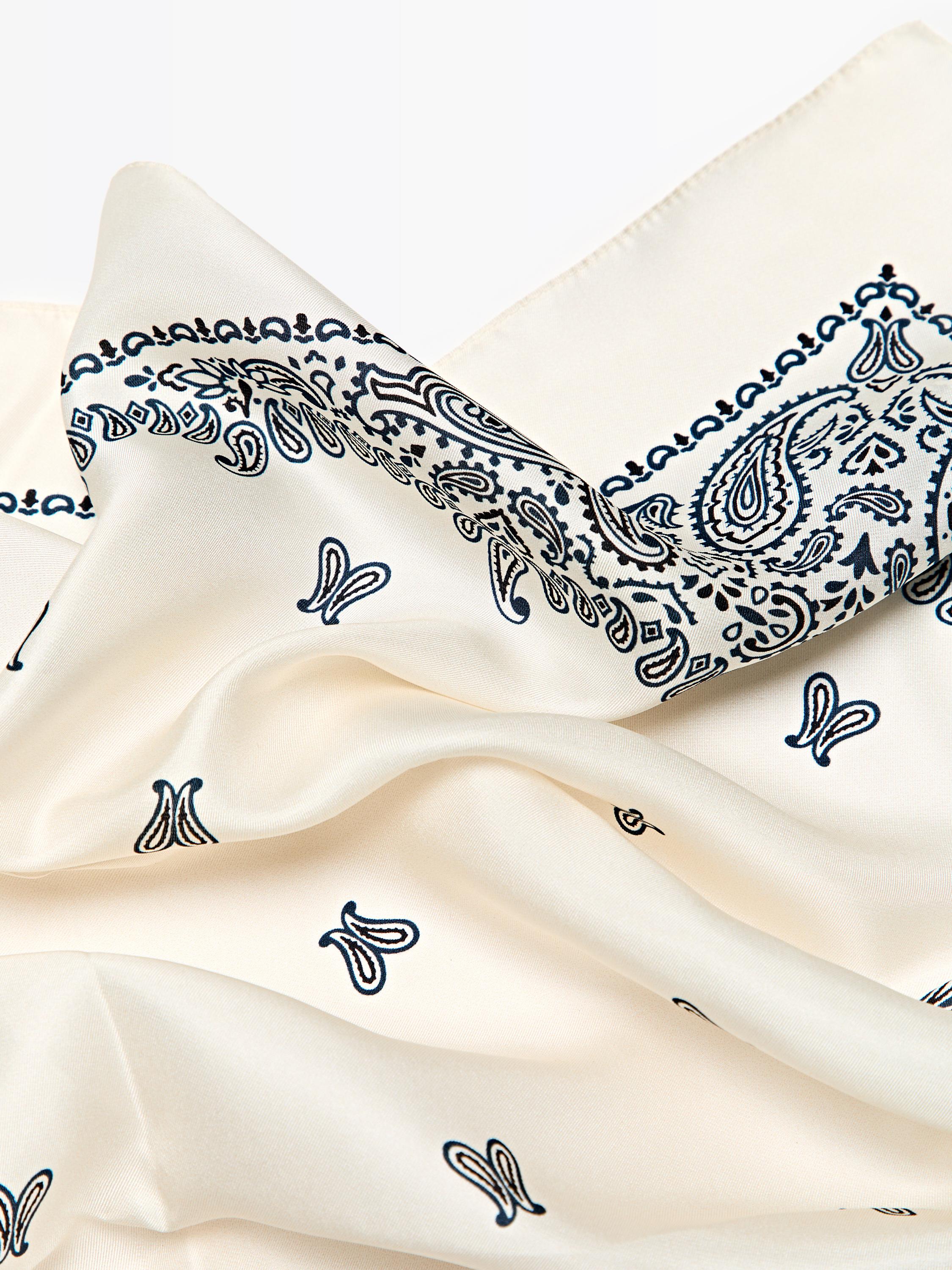 Paisley print 100% silk bandana