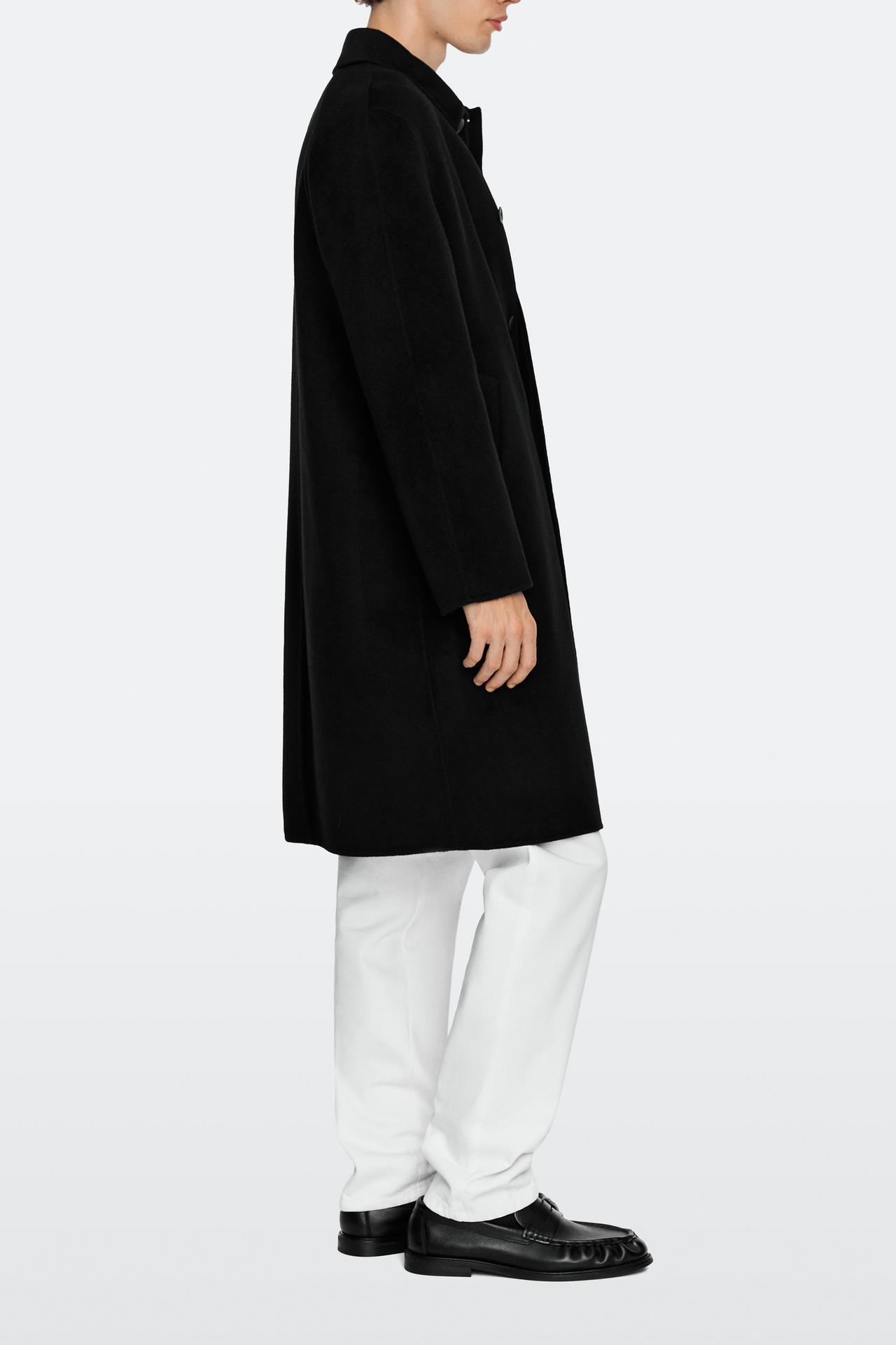 Shirred leather loafer — BLACK