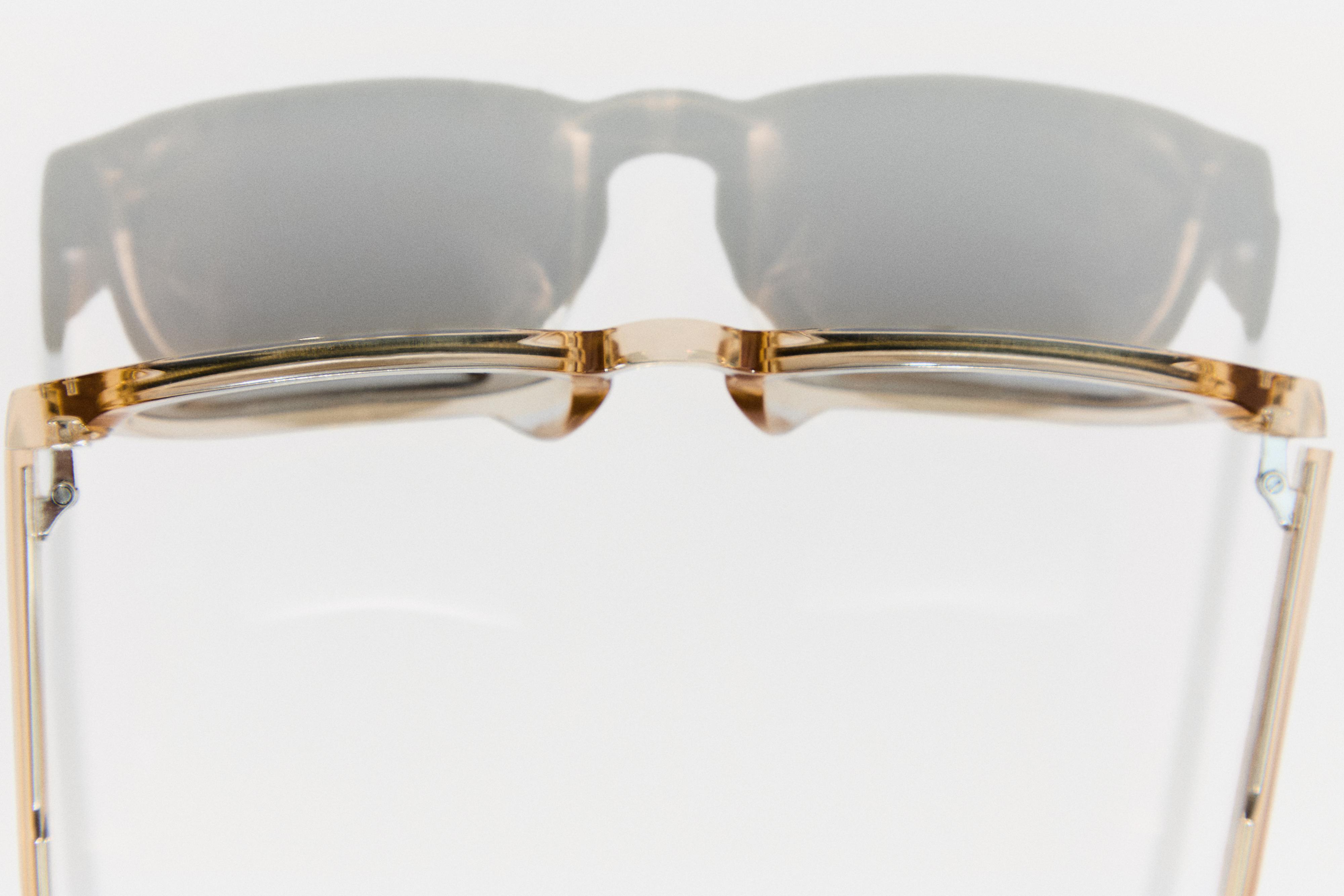 Square sunglasses — PALE YELLOW