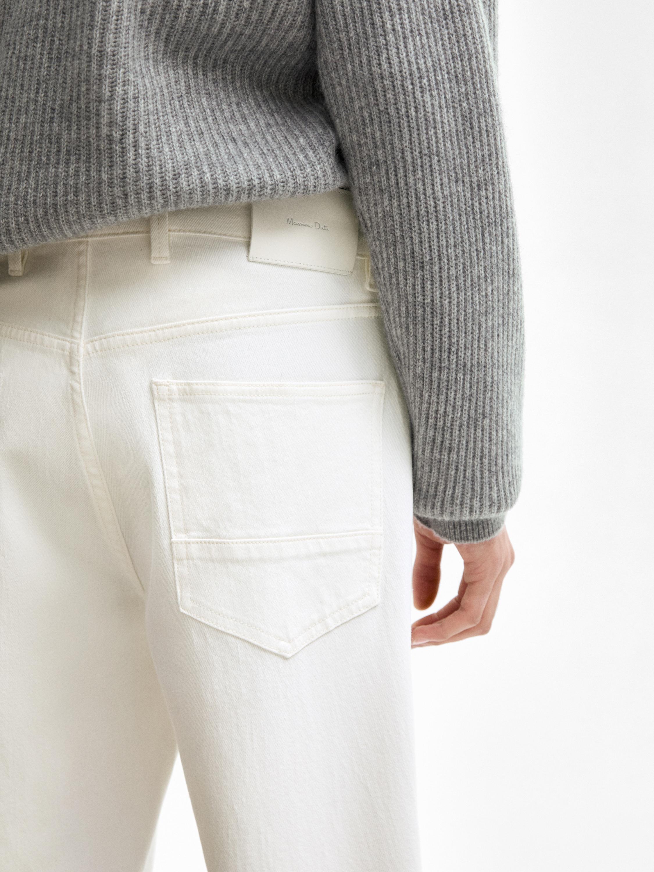 Jean tapered en coton mélangé