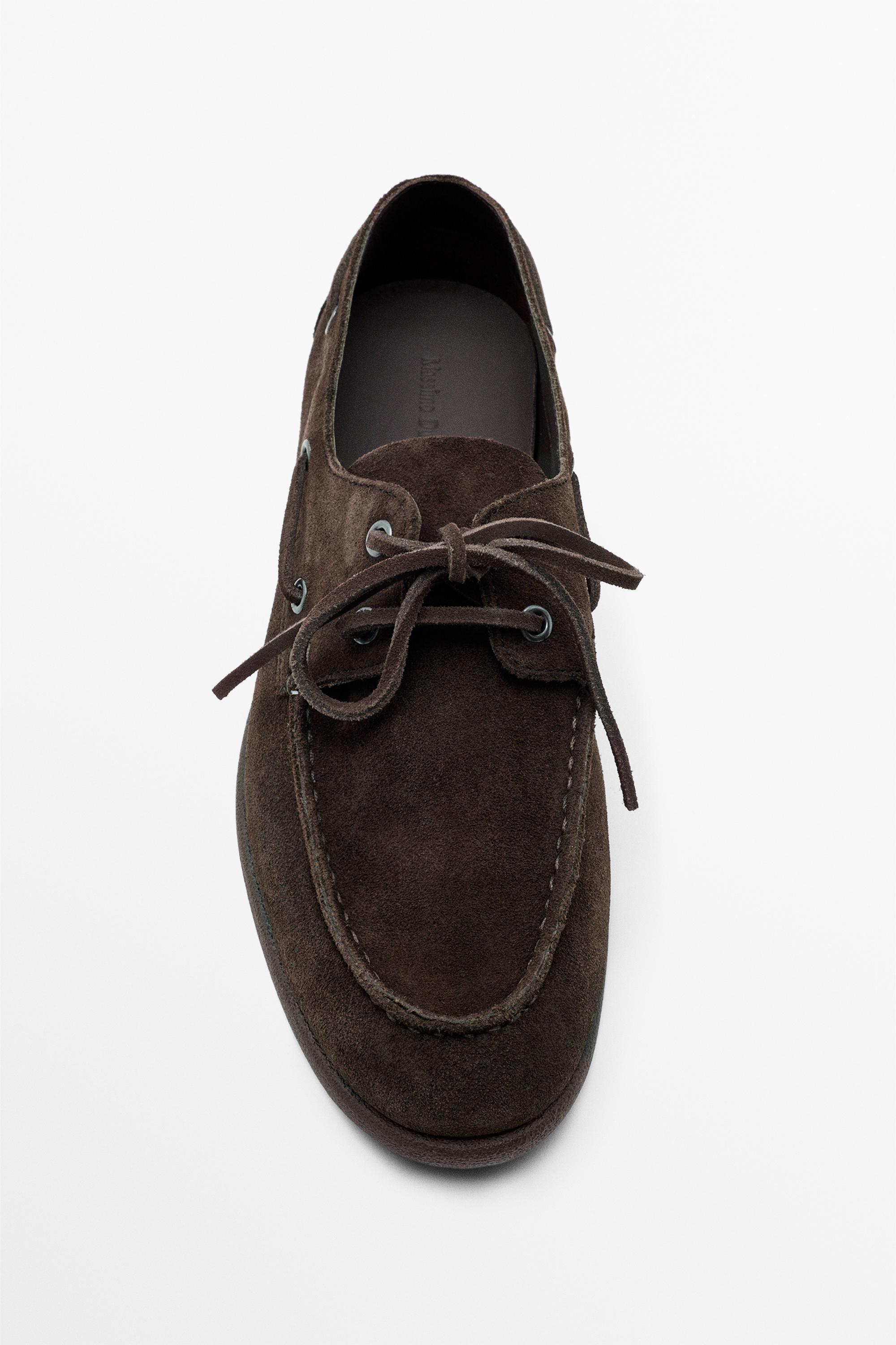 Split leather deck shoes — BROWN