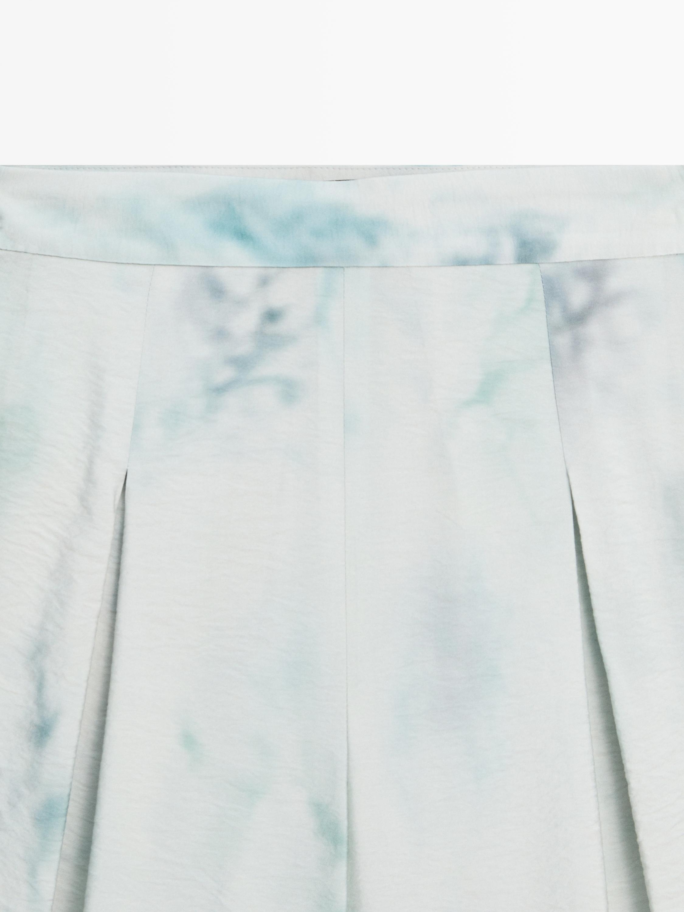 Printed trousers with pleat details — Light Blue