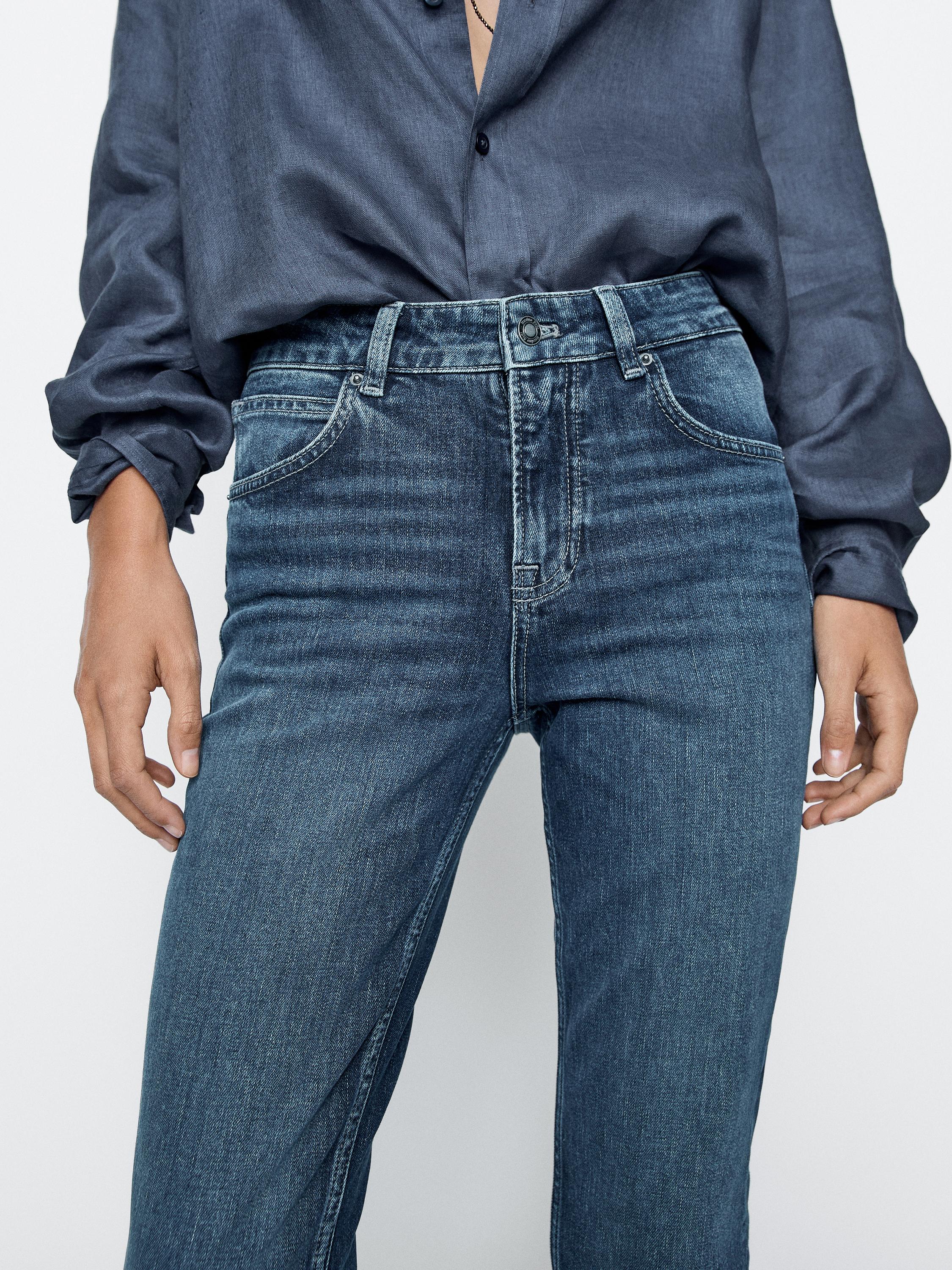 Mid-rise slim fit jeans