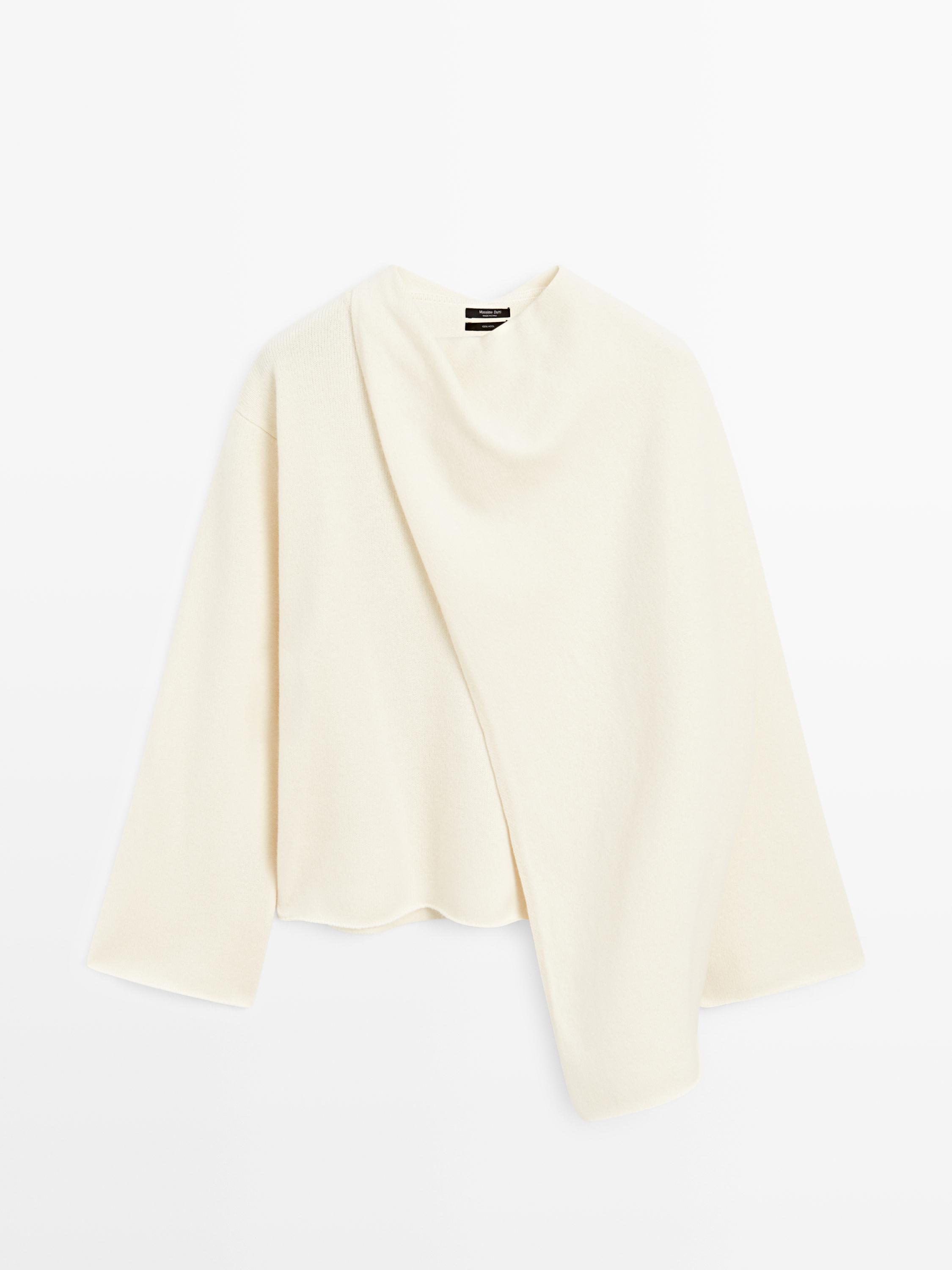 100% wool knit sweater with scarf