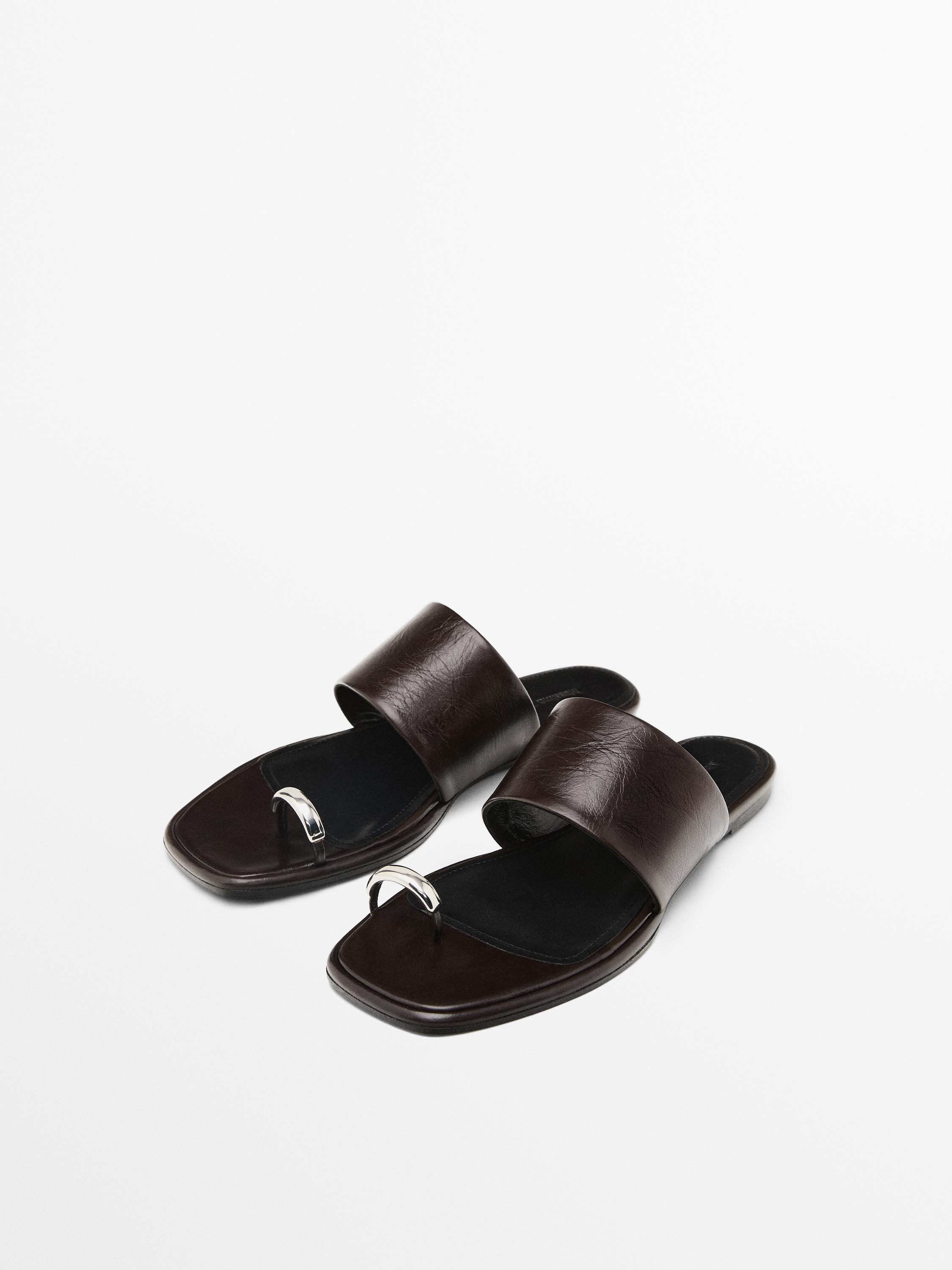 Leather flat slider sandals with ring detail
