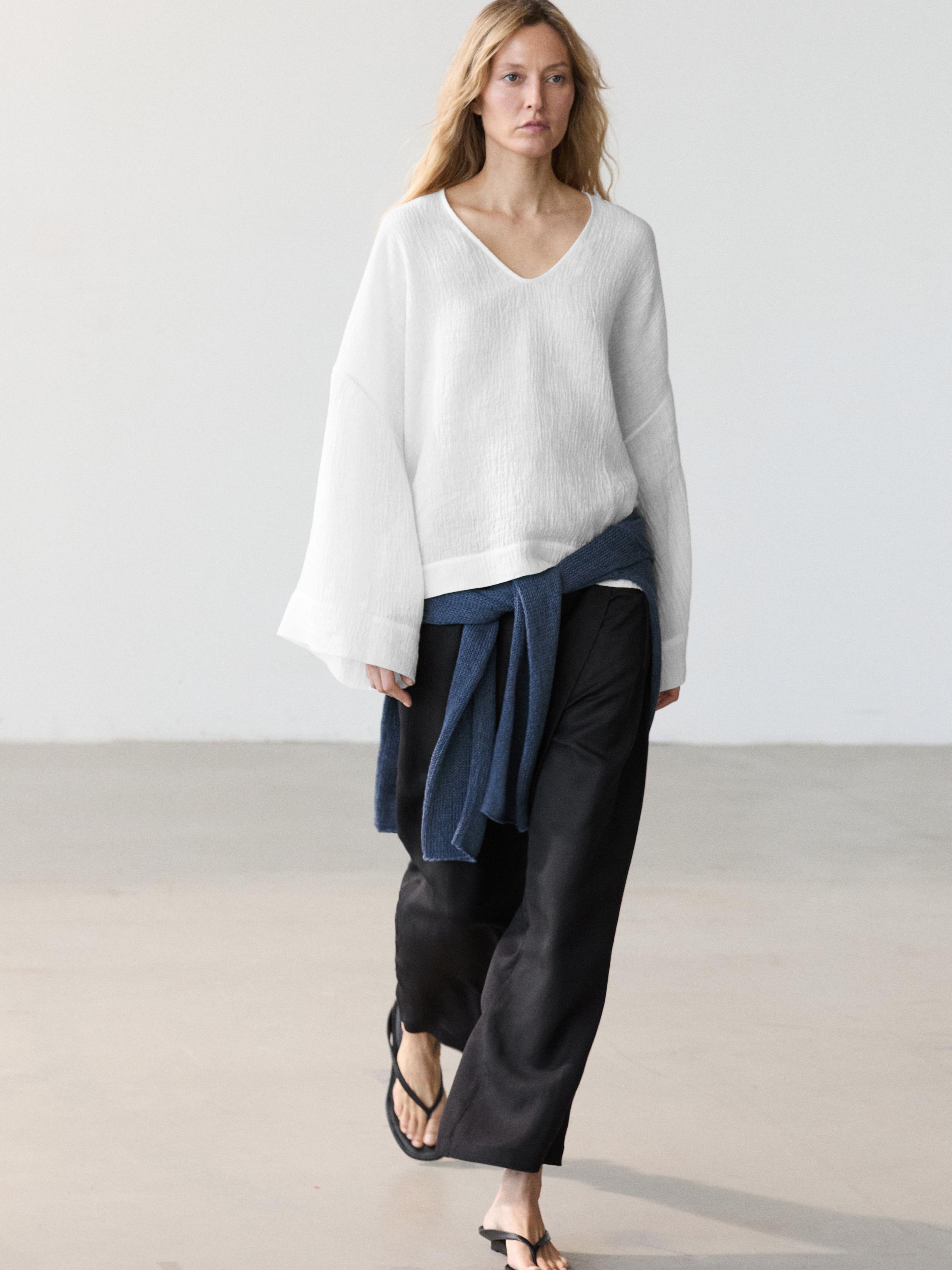 100% linen waffle-knit flowing blouse
