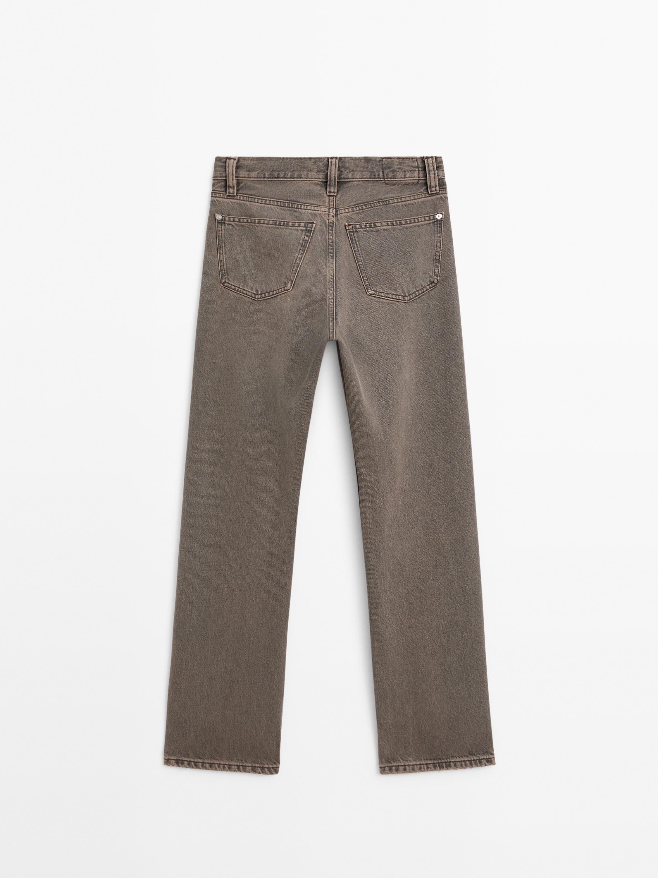 Straight-leg high-waist jeans