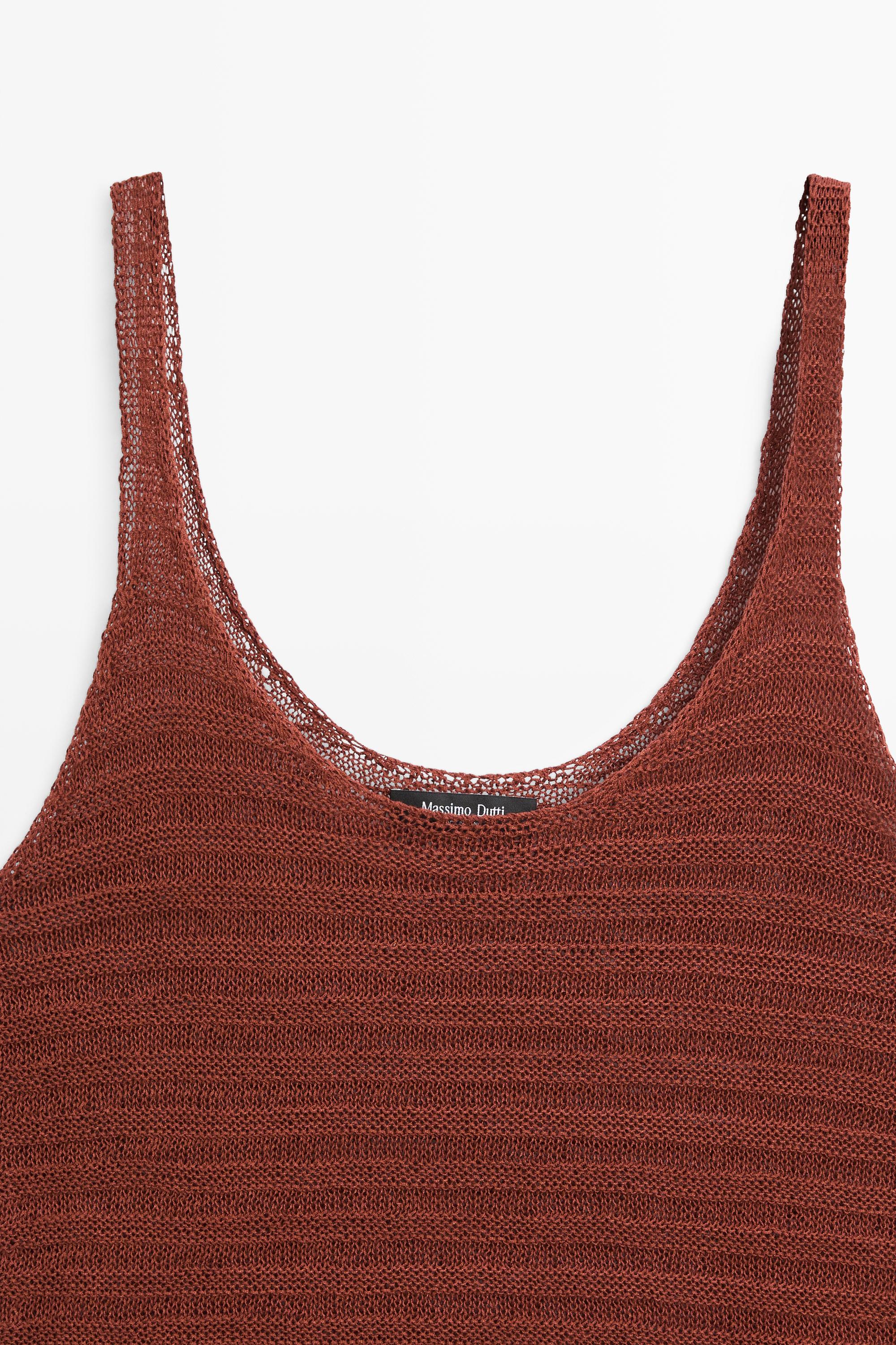 Textured knit strappy top — RUSSET