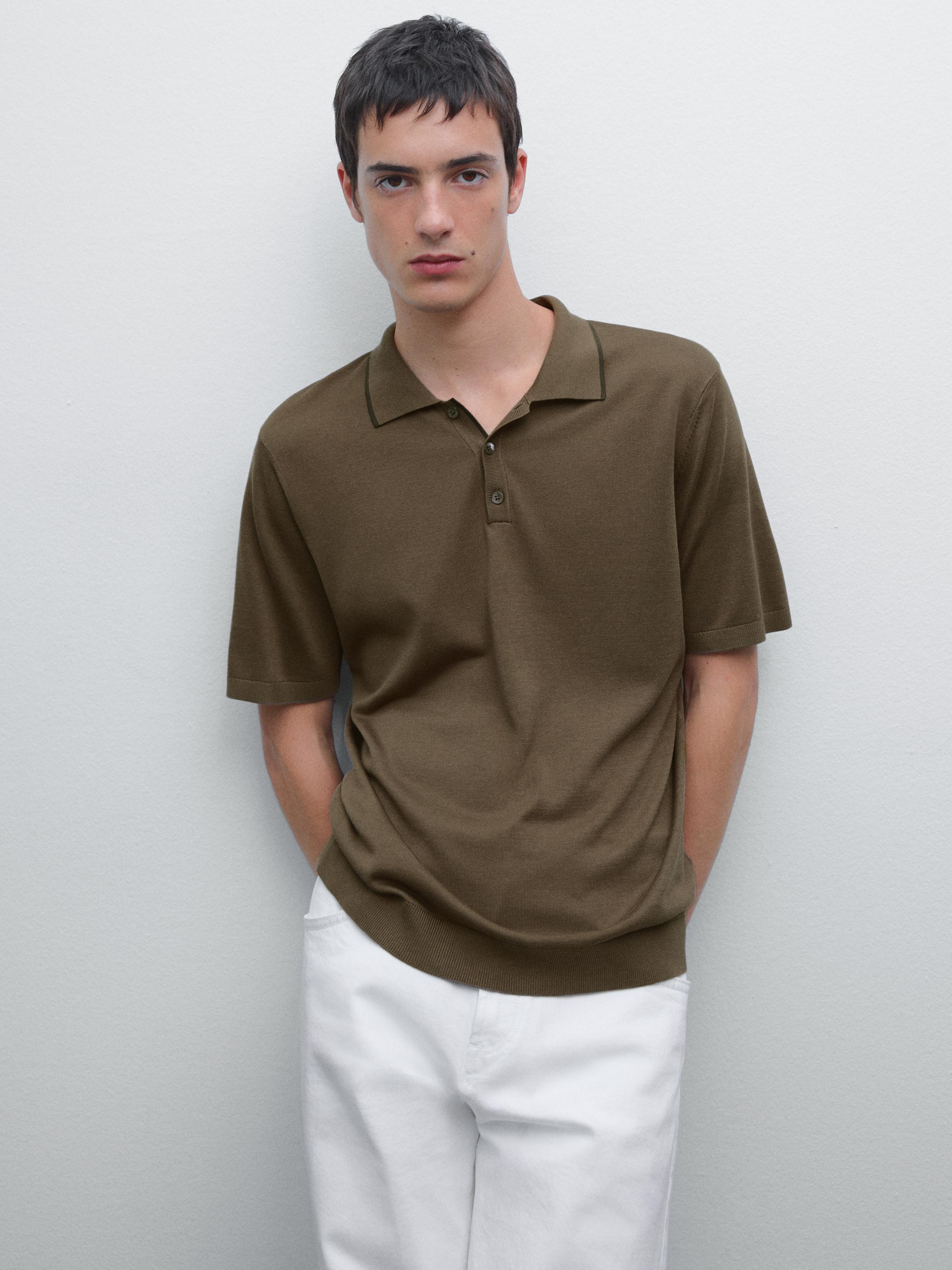 Knit polo shirt with coloured collar detail