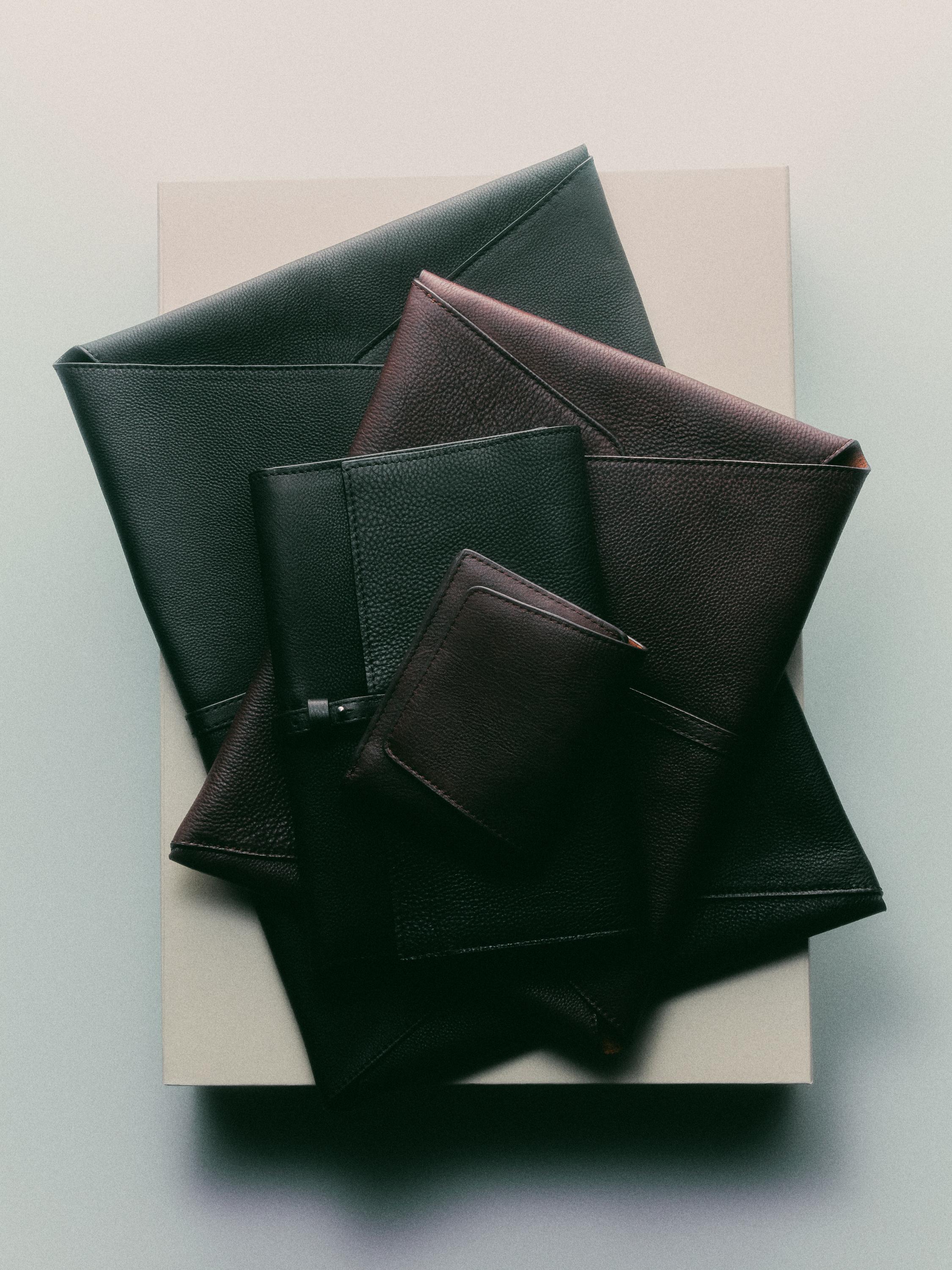 Nappa leather wallet — BROWN