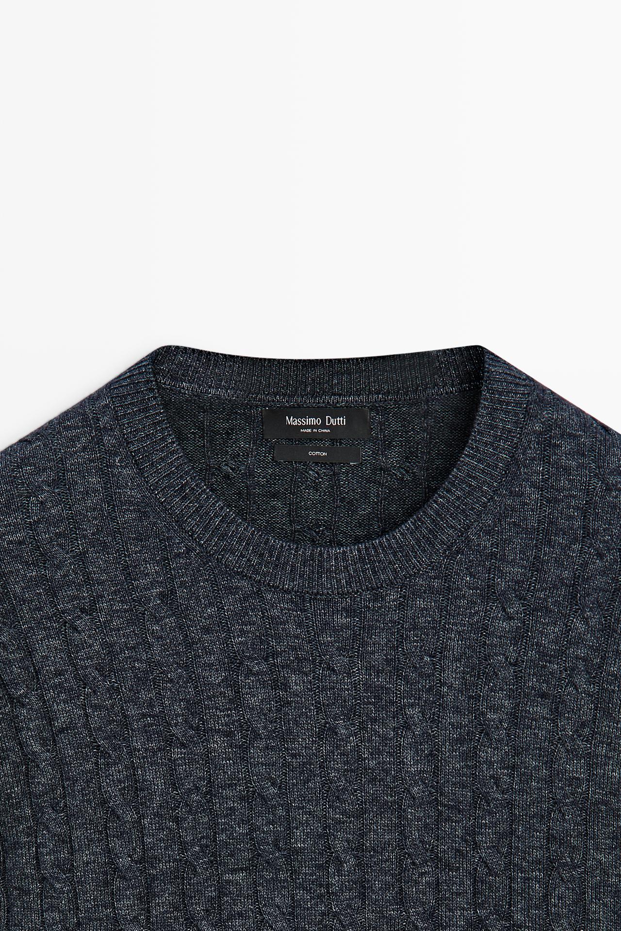 Cable knit round neck sweater — INDIGO