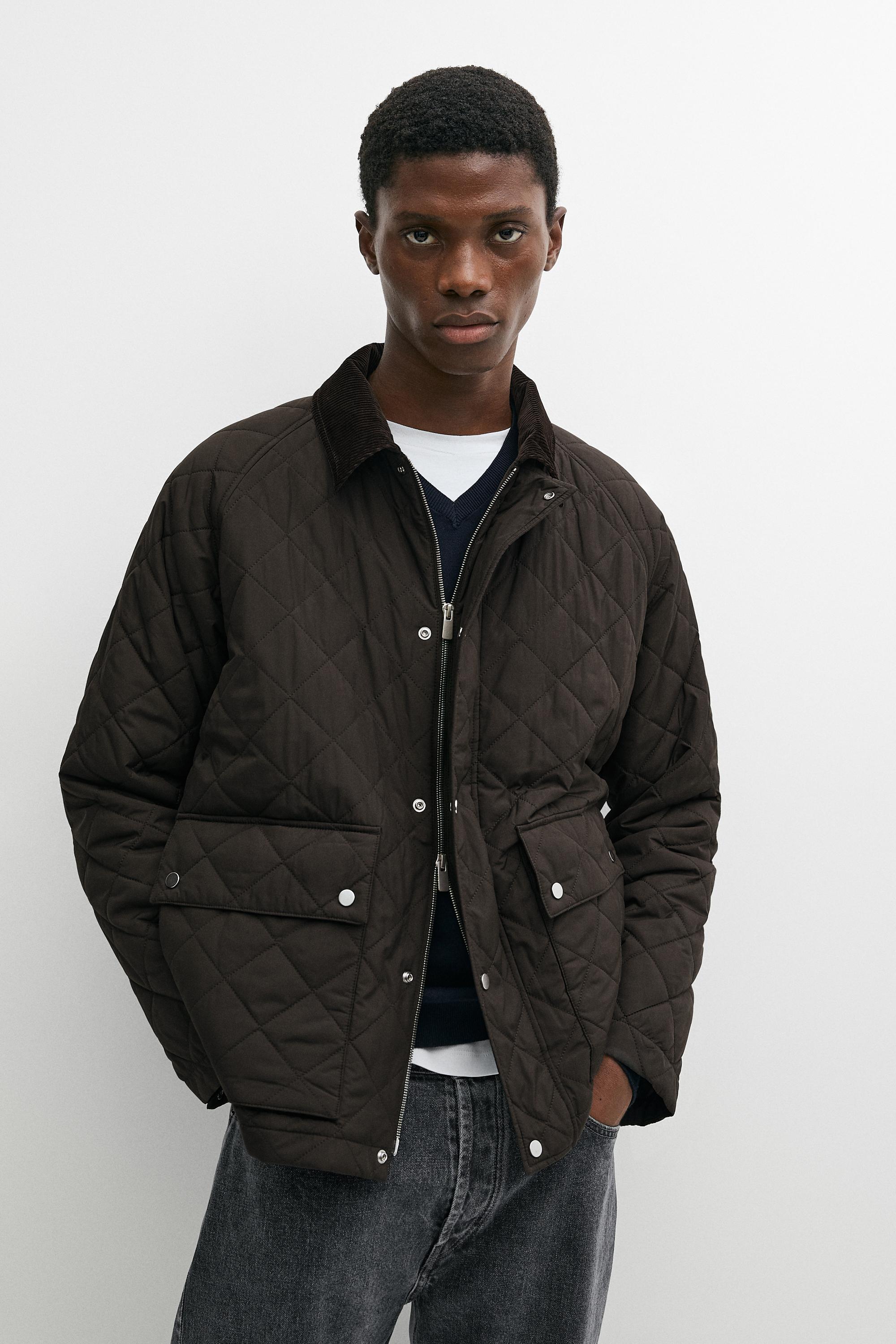 Quilted jacket with corduroy collar