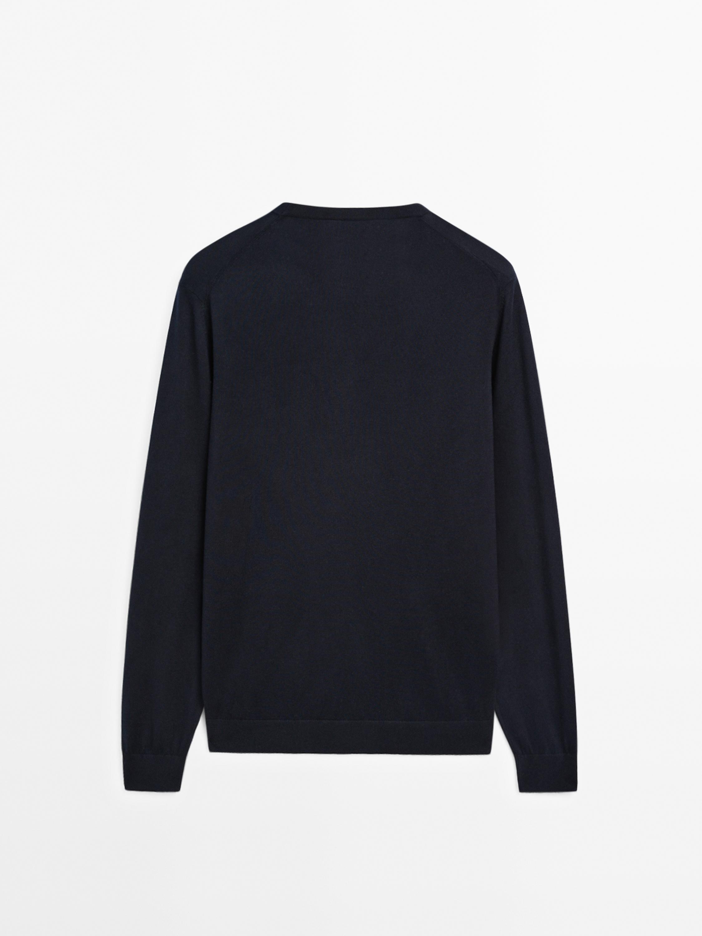 Long sleeve cotton knit sweater