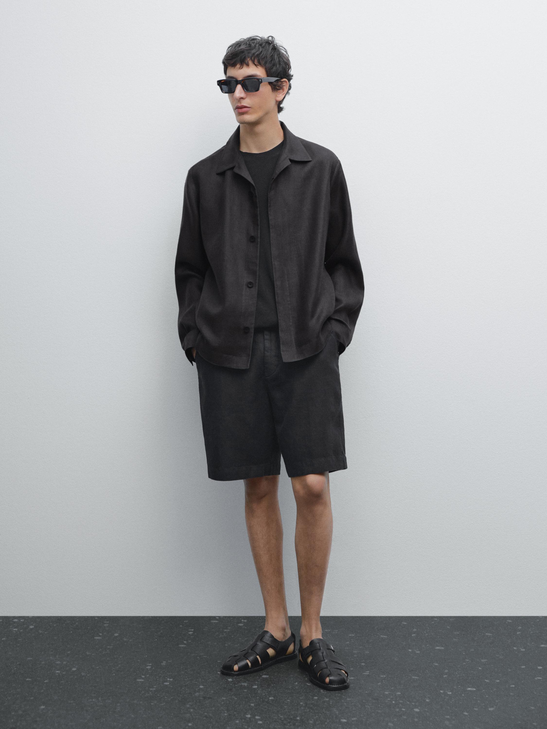 100% linen Bermuda shorts with darts