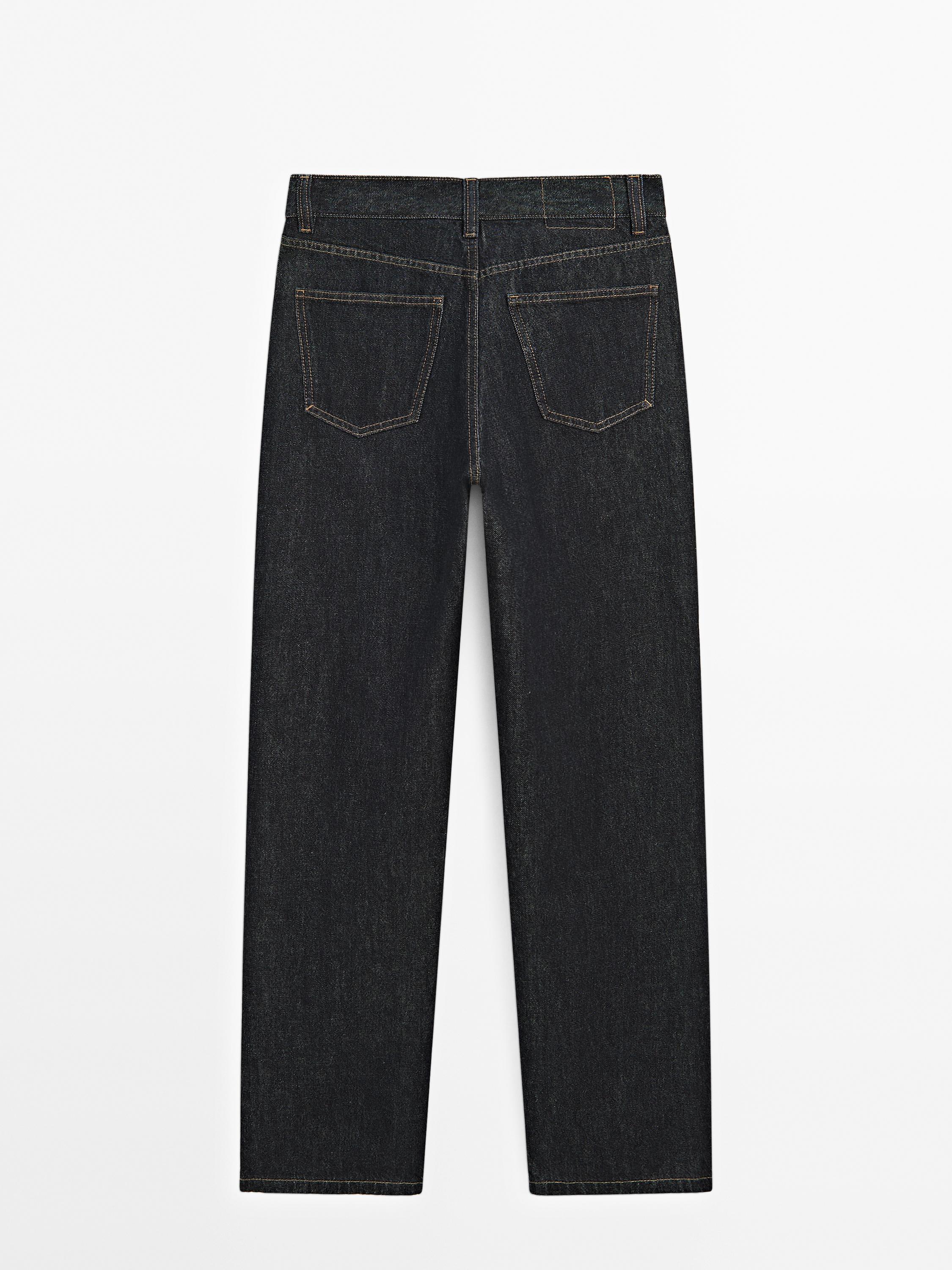 Straight-leg high-waist jeans