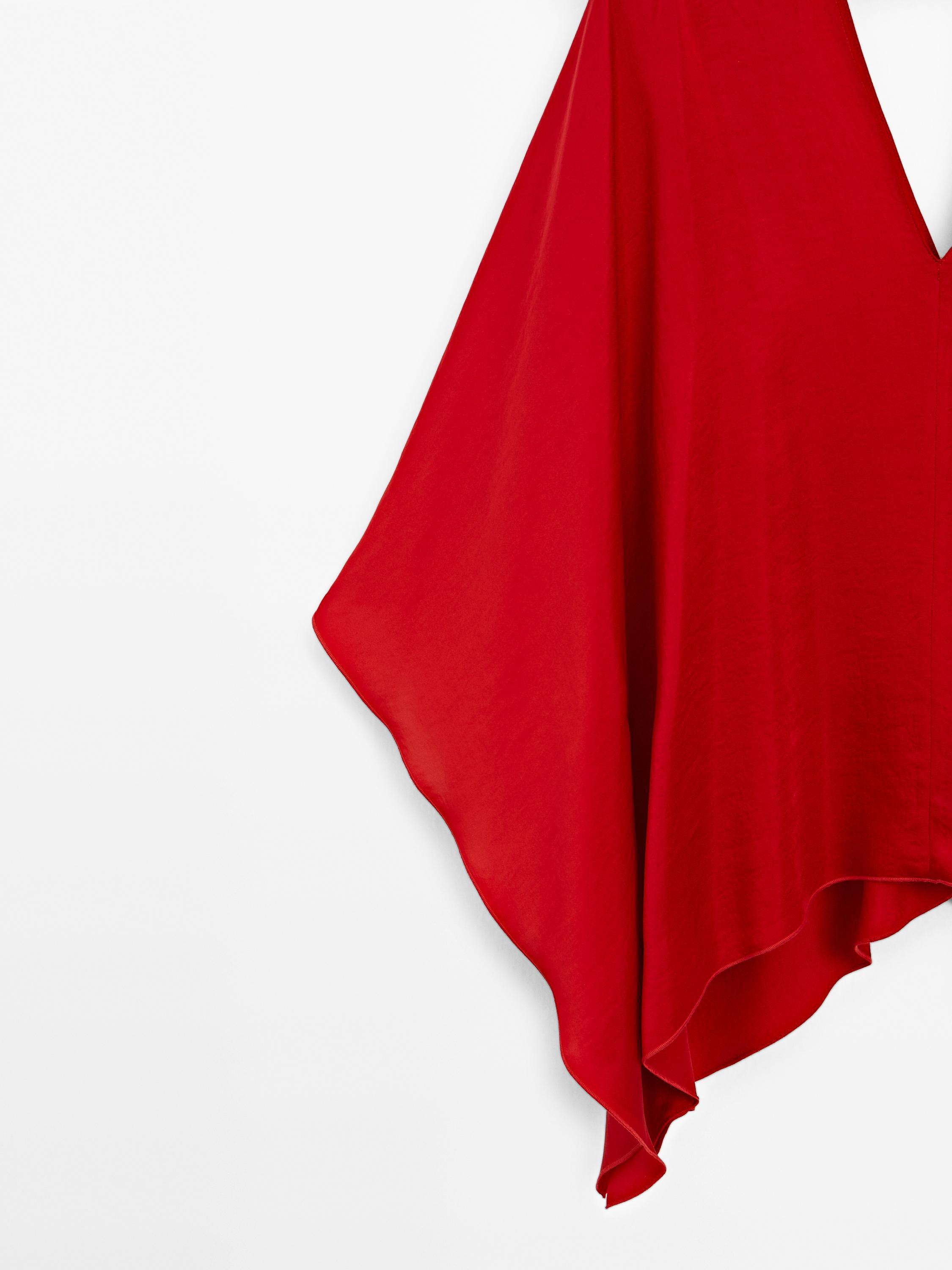Blusa fluida cuello y escote pico - STUDIO