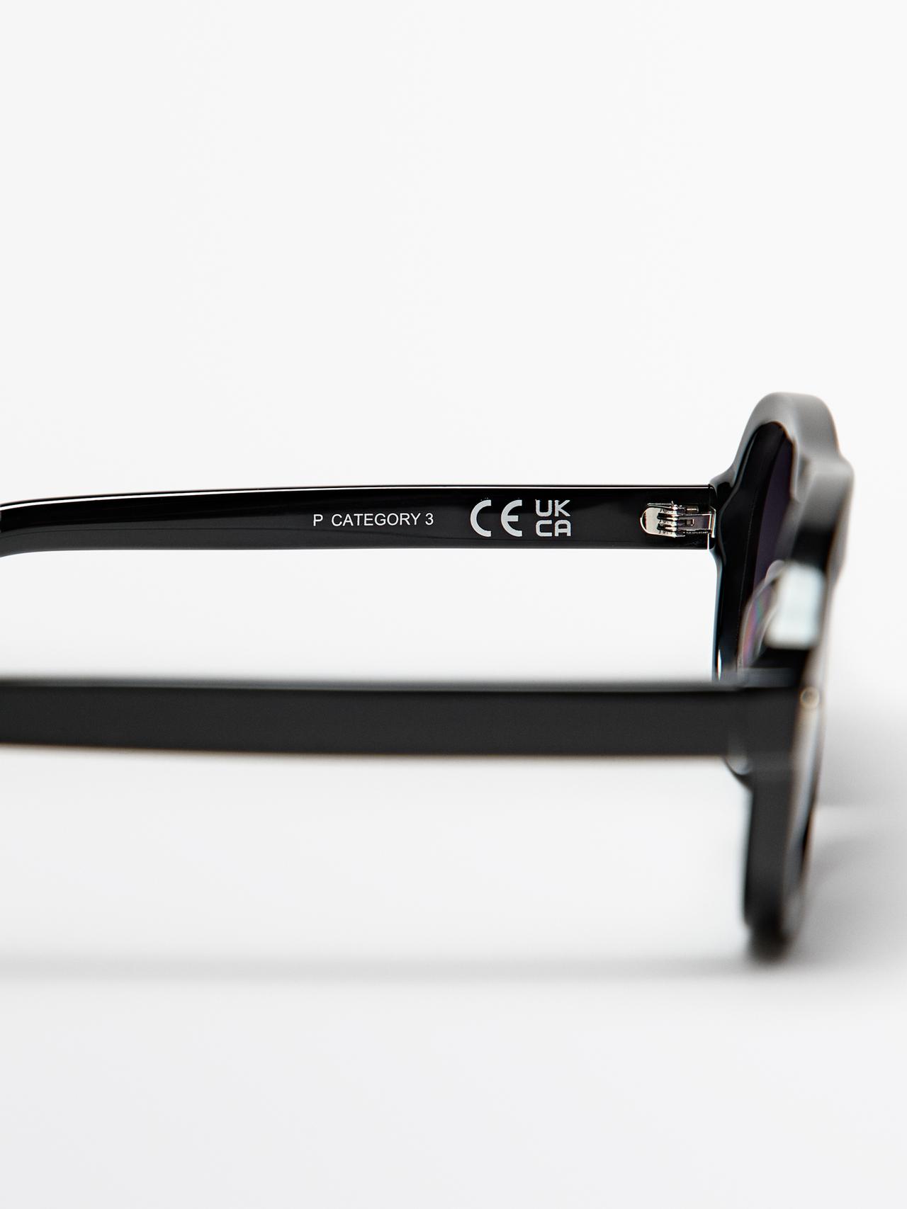 Aviator sunglasses — BLACK