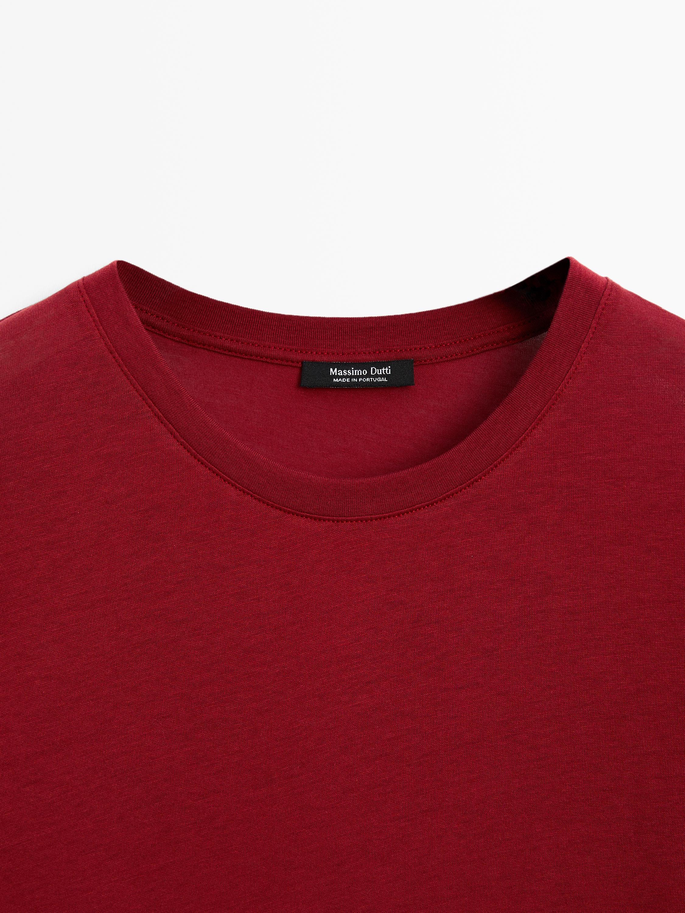 Slim-fit cotton T-shirt with long sleeves