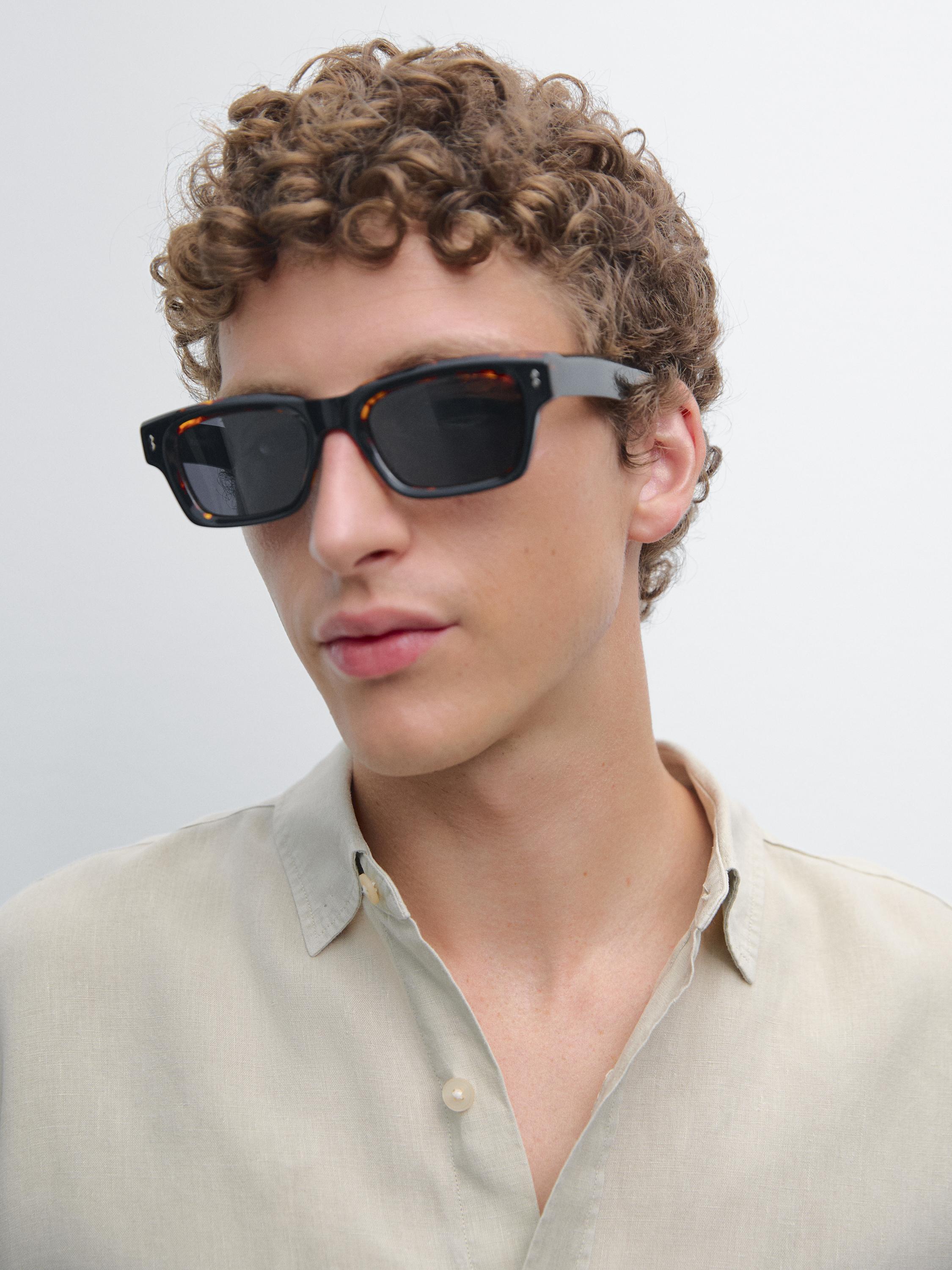 Regular fit shirt with maltinto finish