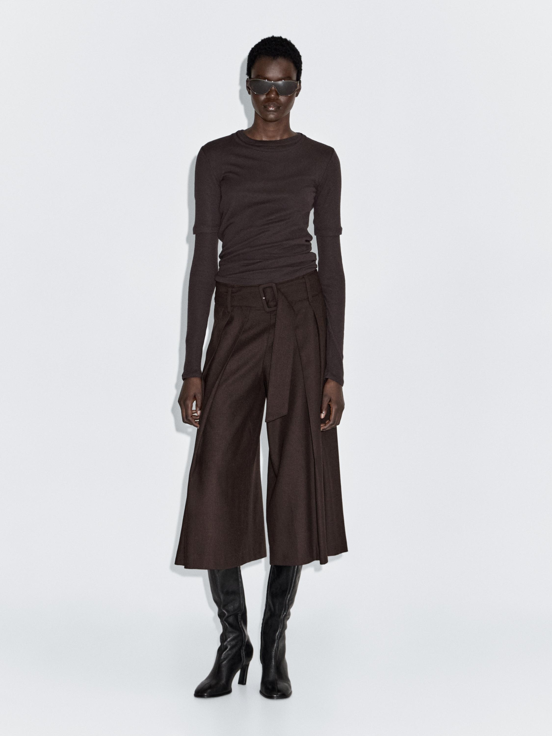 Falda pantalón con cinturón