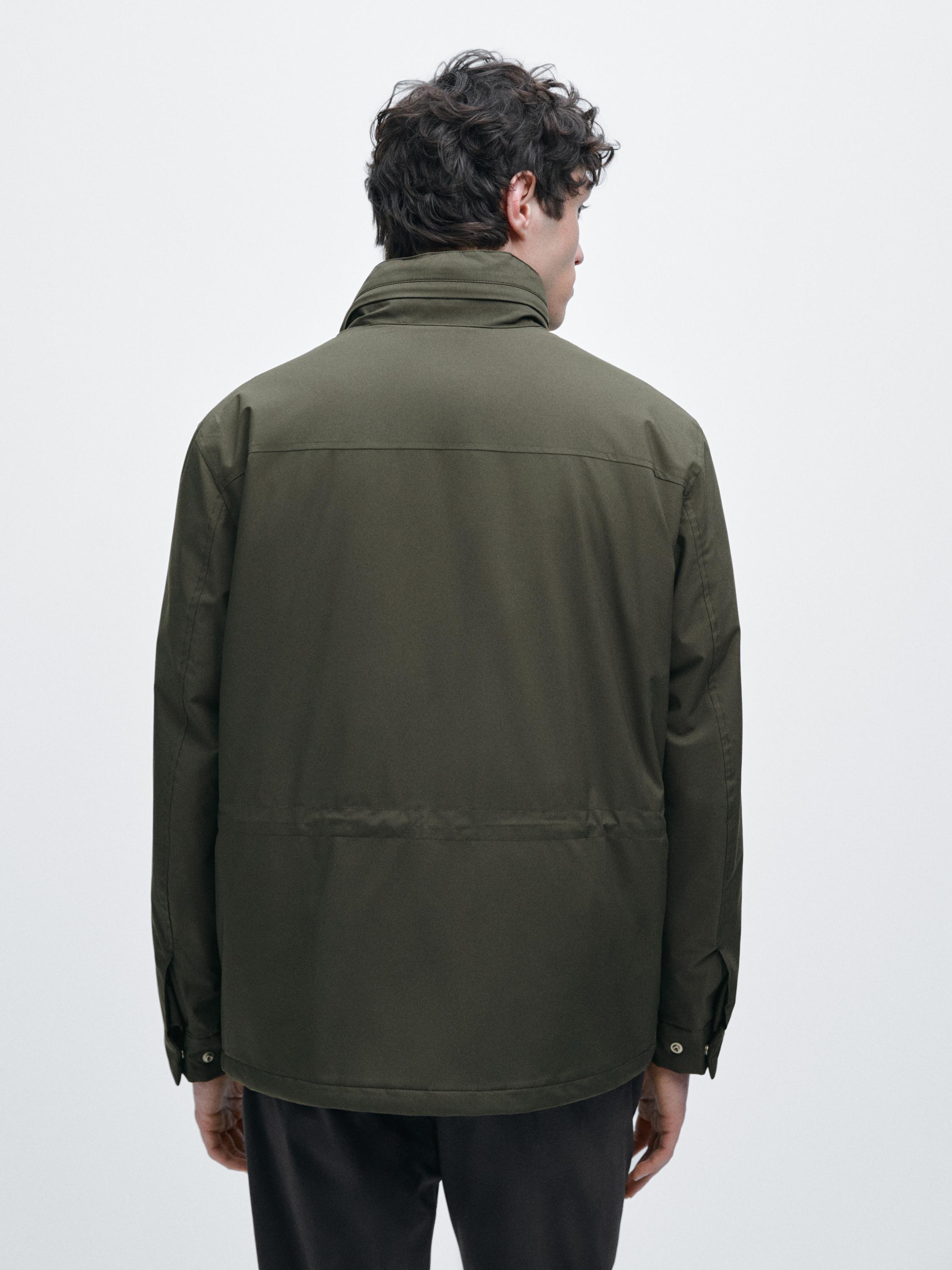 Water-repellent puffer jacket with pockets — BROWN