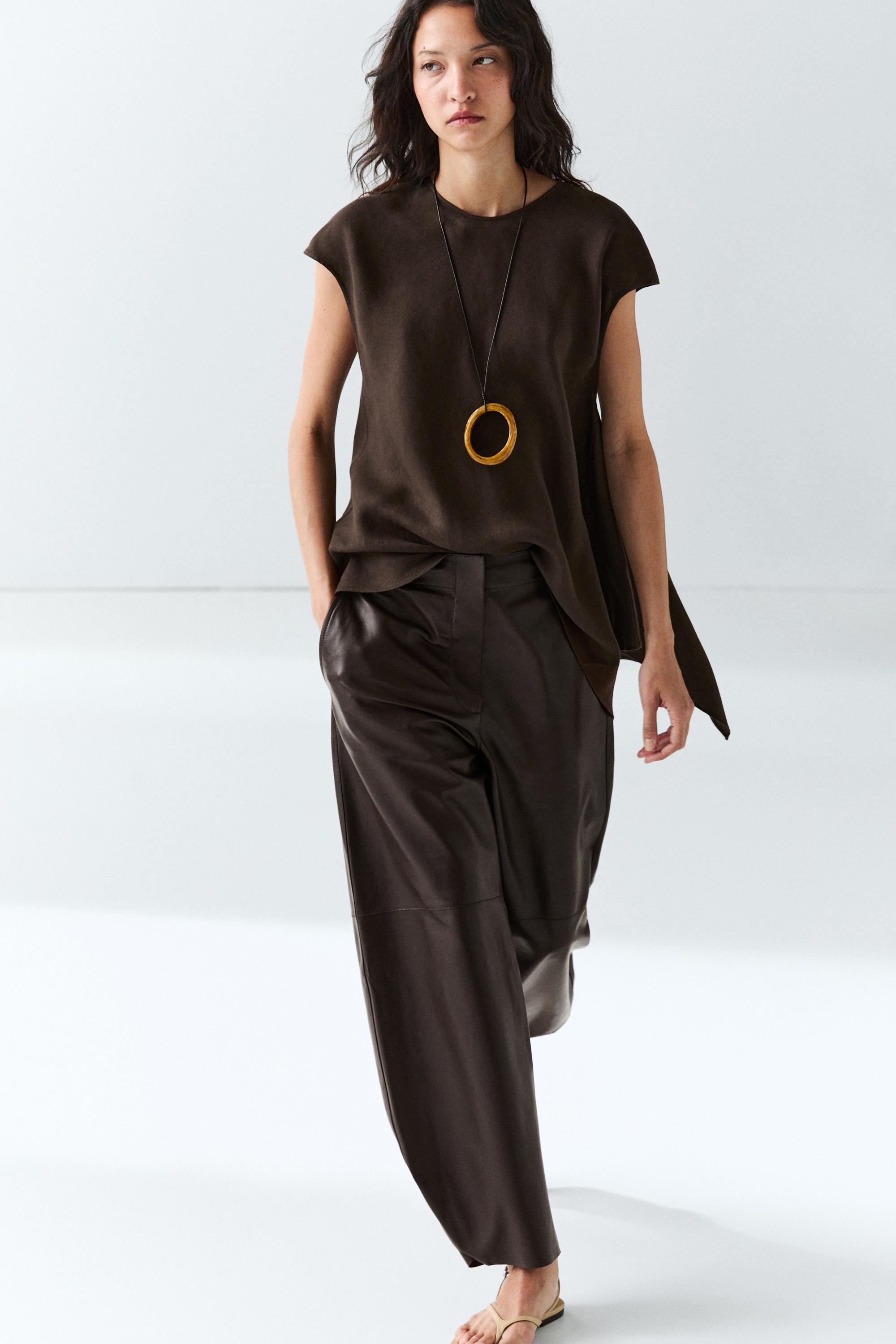 Leather barrel fit pants