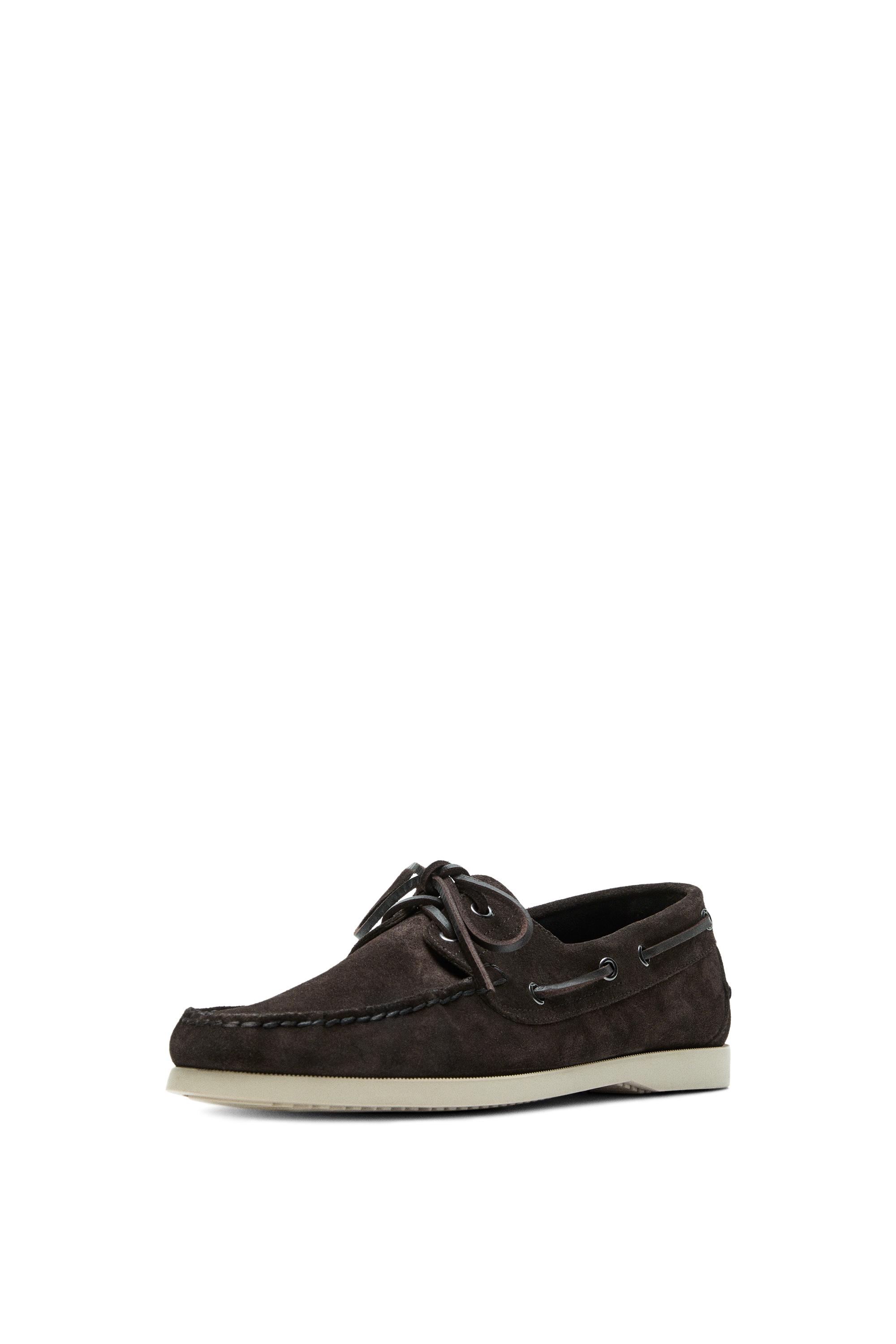 Leather deck shoes — BROWN