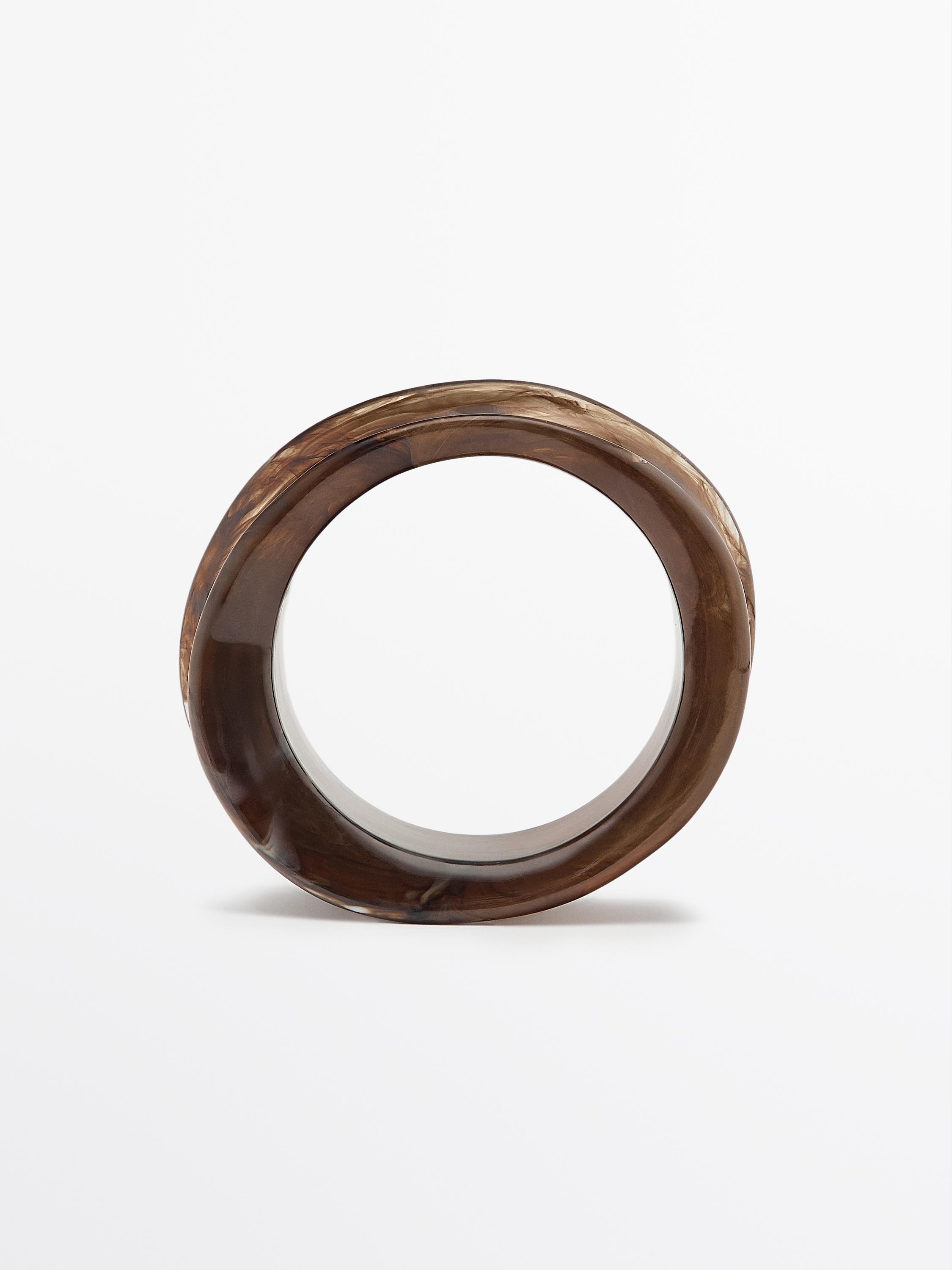 Tortoiseshell-effect resin bracelet