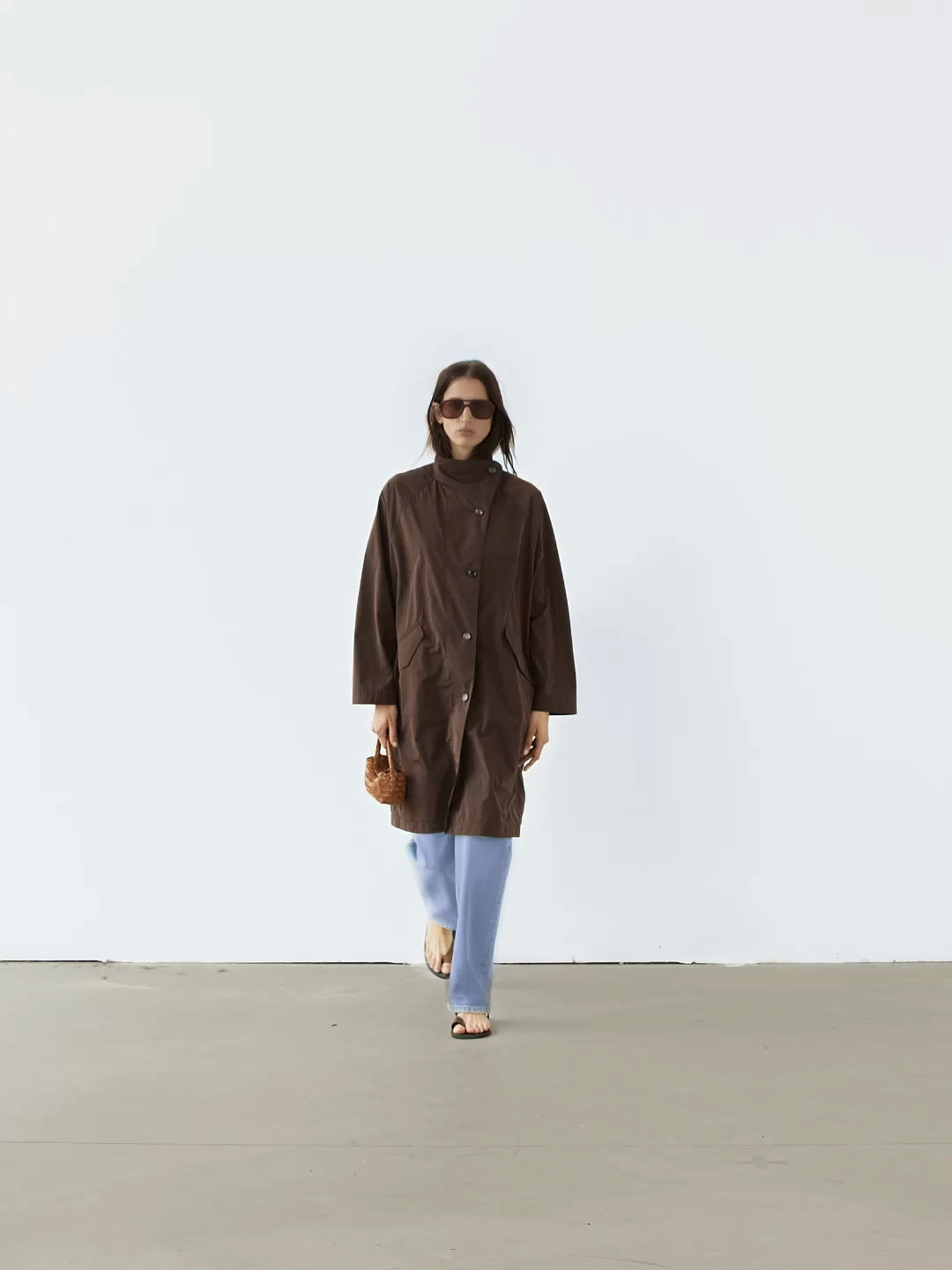 Oversize flowing trench coat in water-repellent fabric
