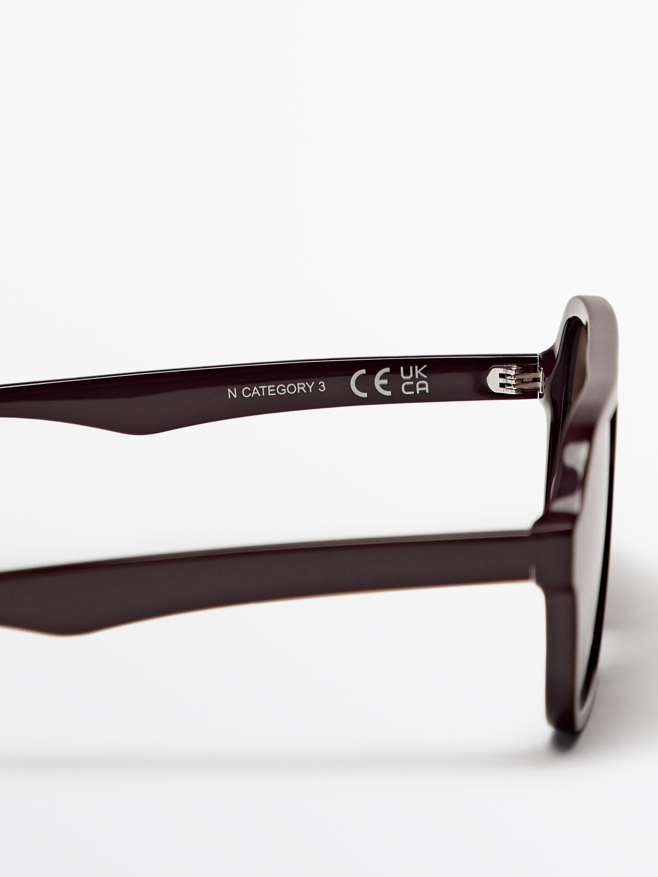 Солнцезащитные очки-авиаторы