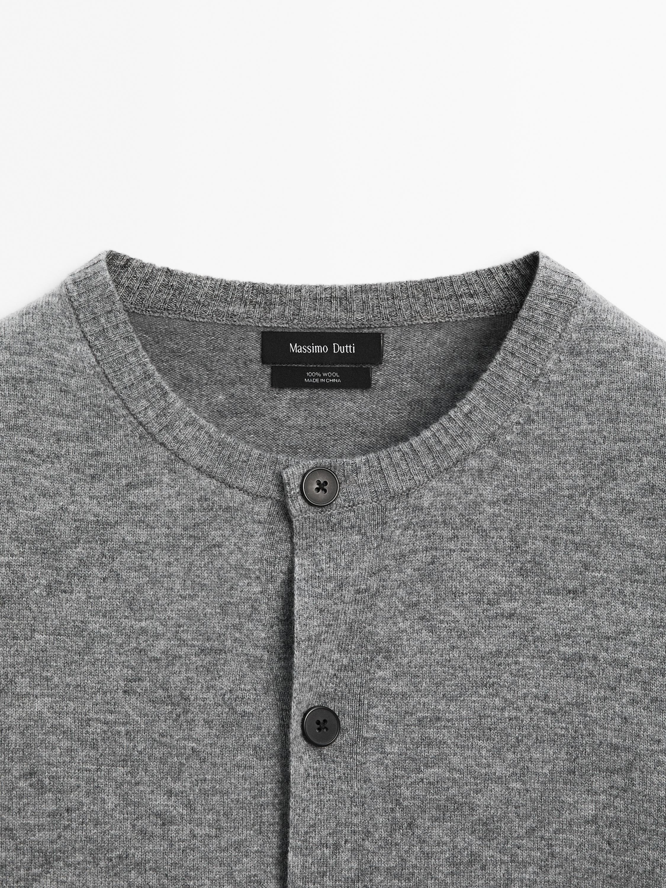 100% wool knit cardigan with buttons