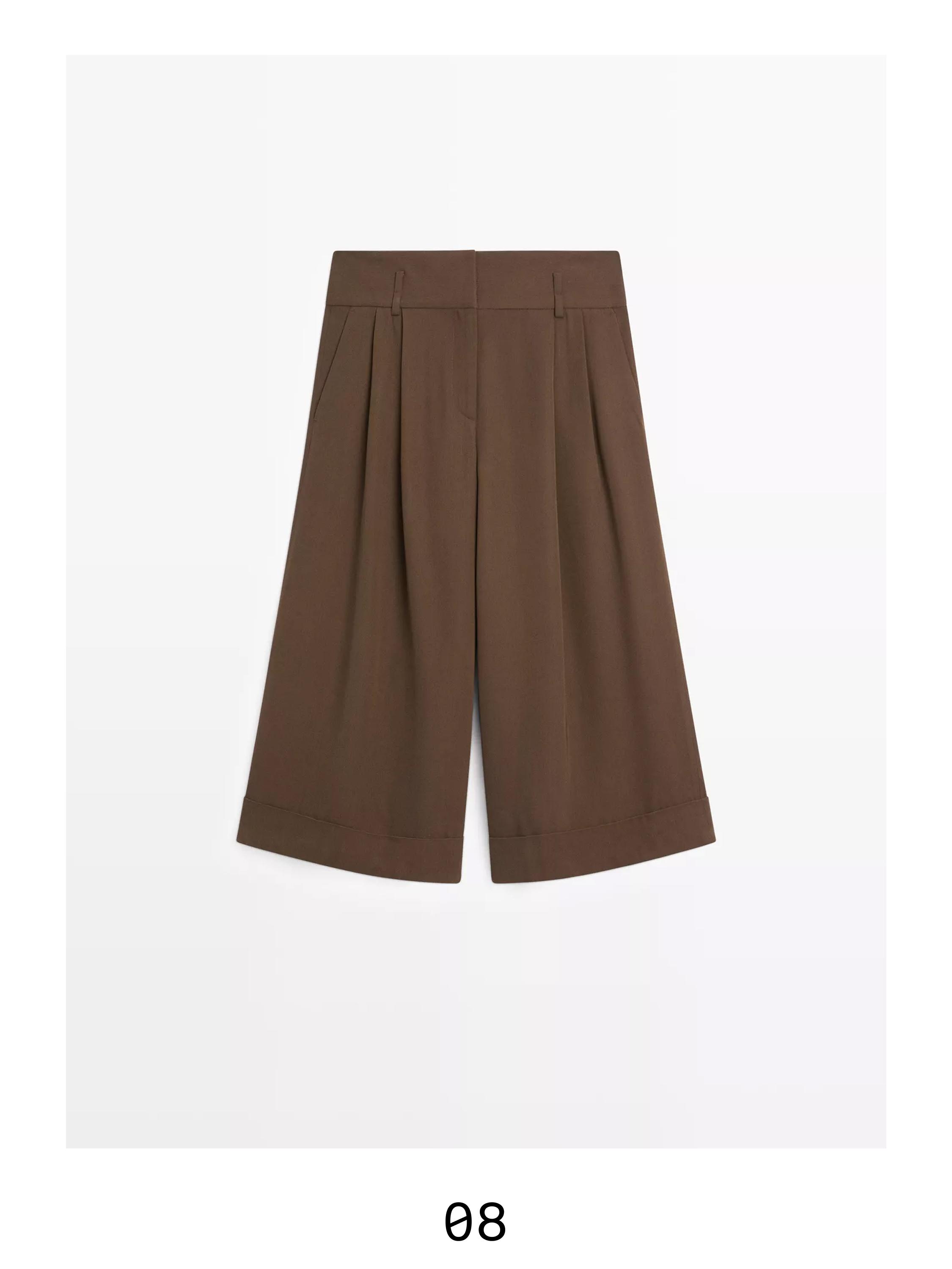 Long Bermuda shorts with turn-up hems — GREEN