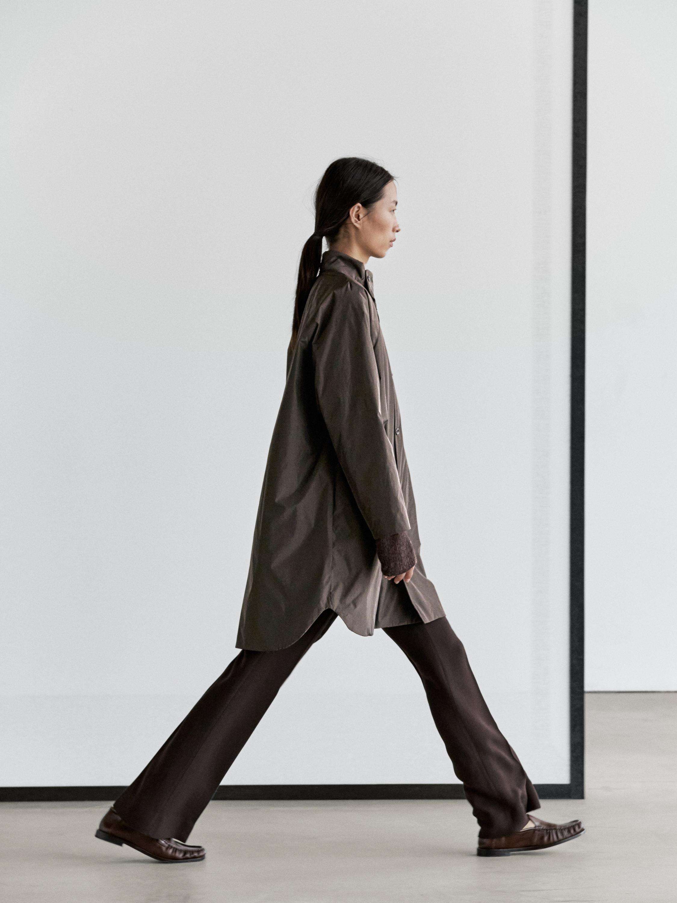 Flared trousers with pocket — Chocolate