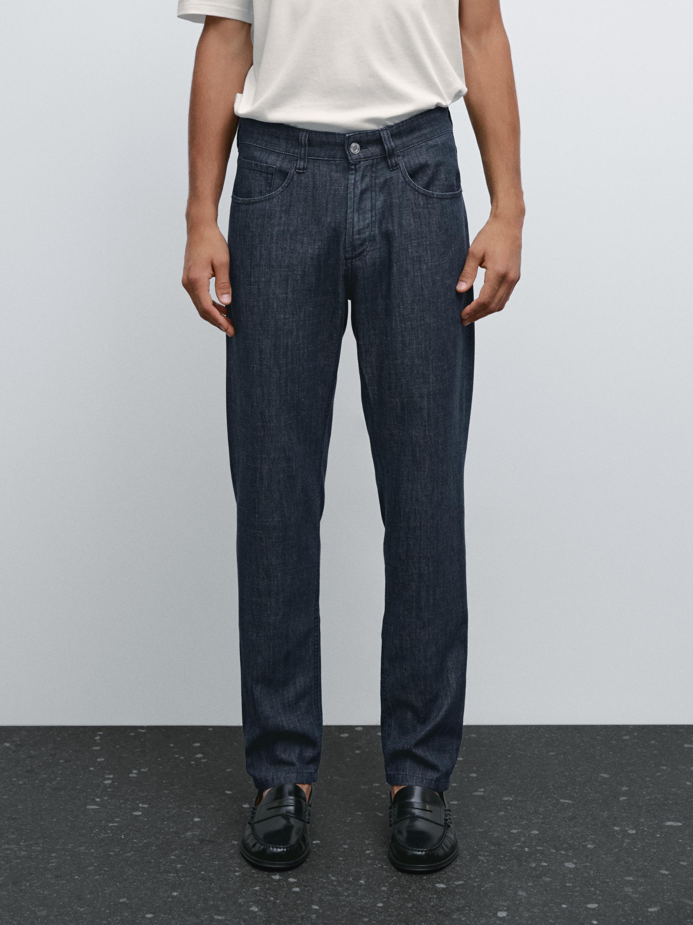 Lightweight tapered fit jeans