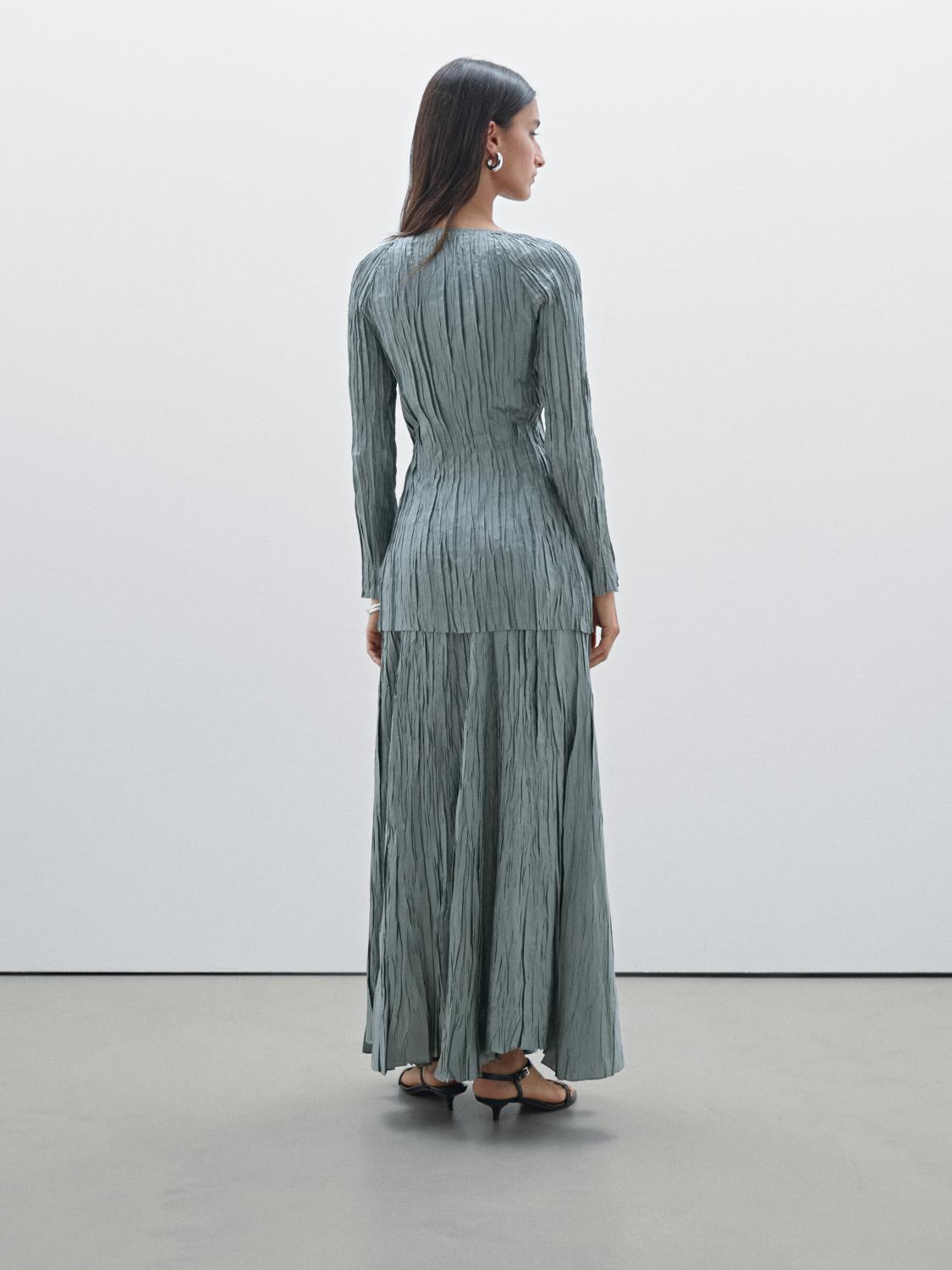 Long pleated skirt with elasticated waistband