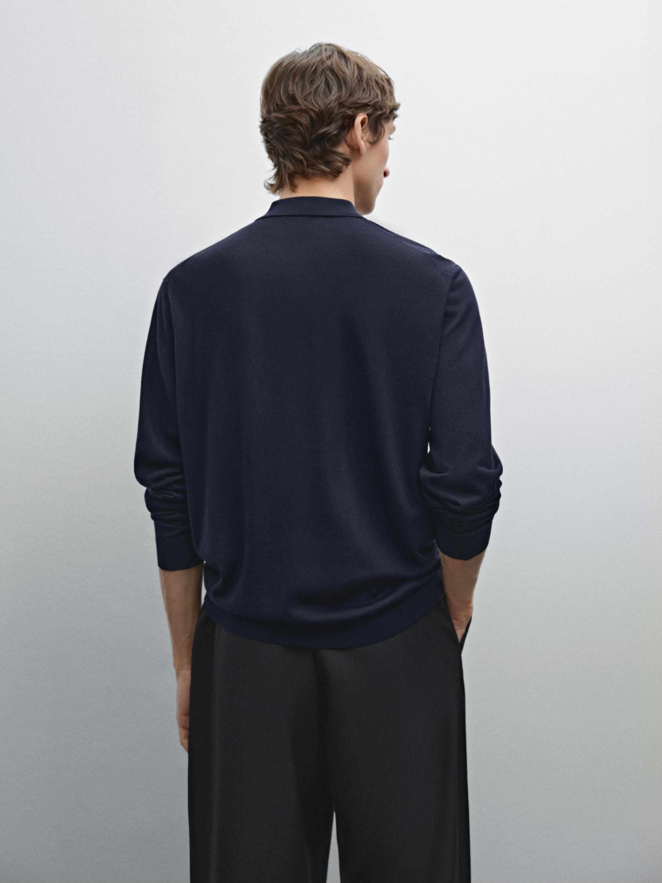 100% merino wool knit sweater with polo collar