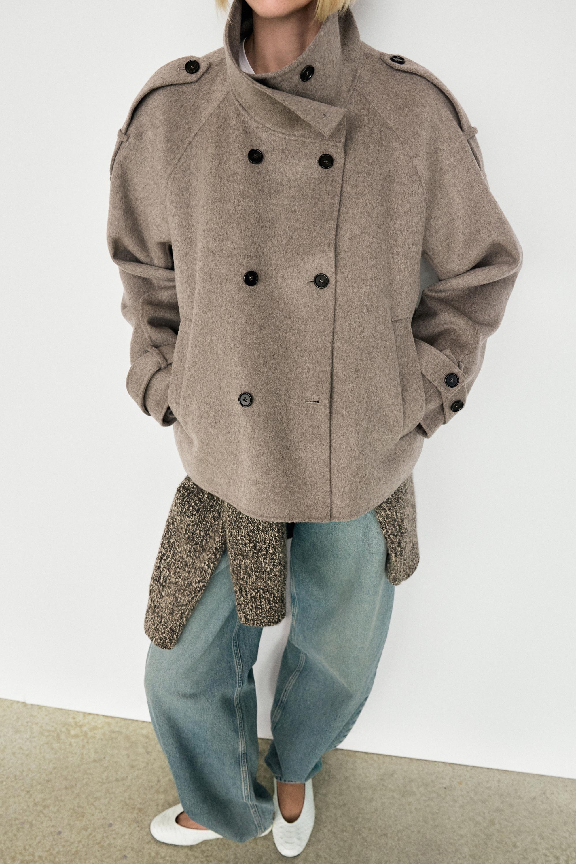 Cropped button detail trench coat — BROWN