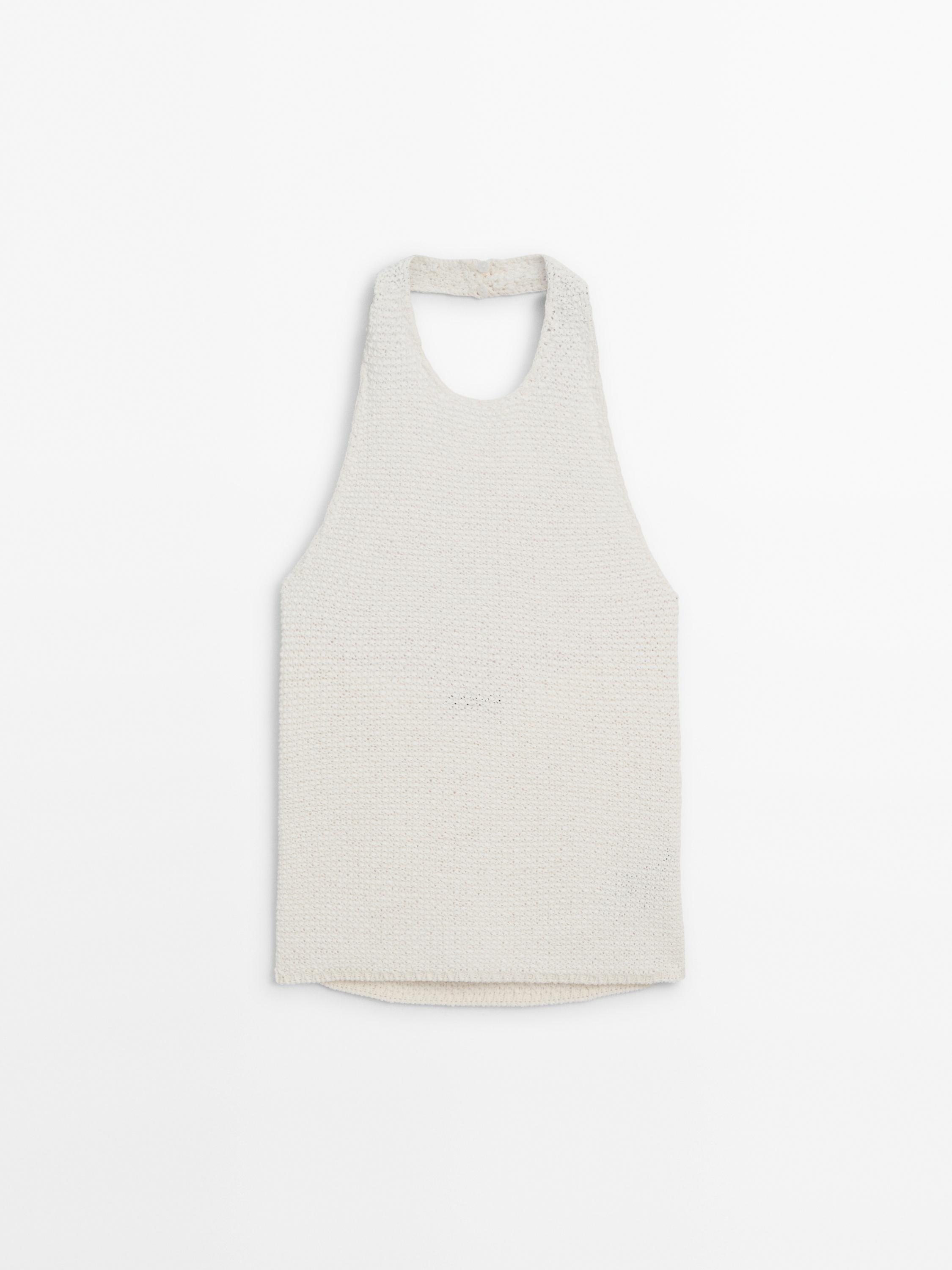 Halterneck top with low-cut back