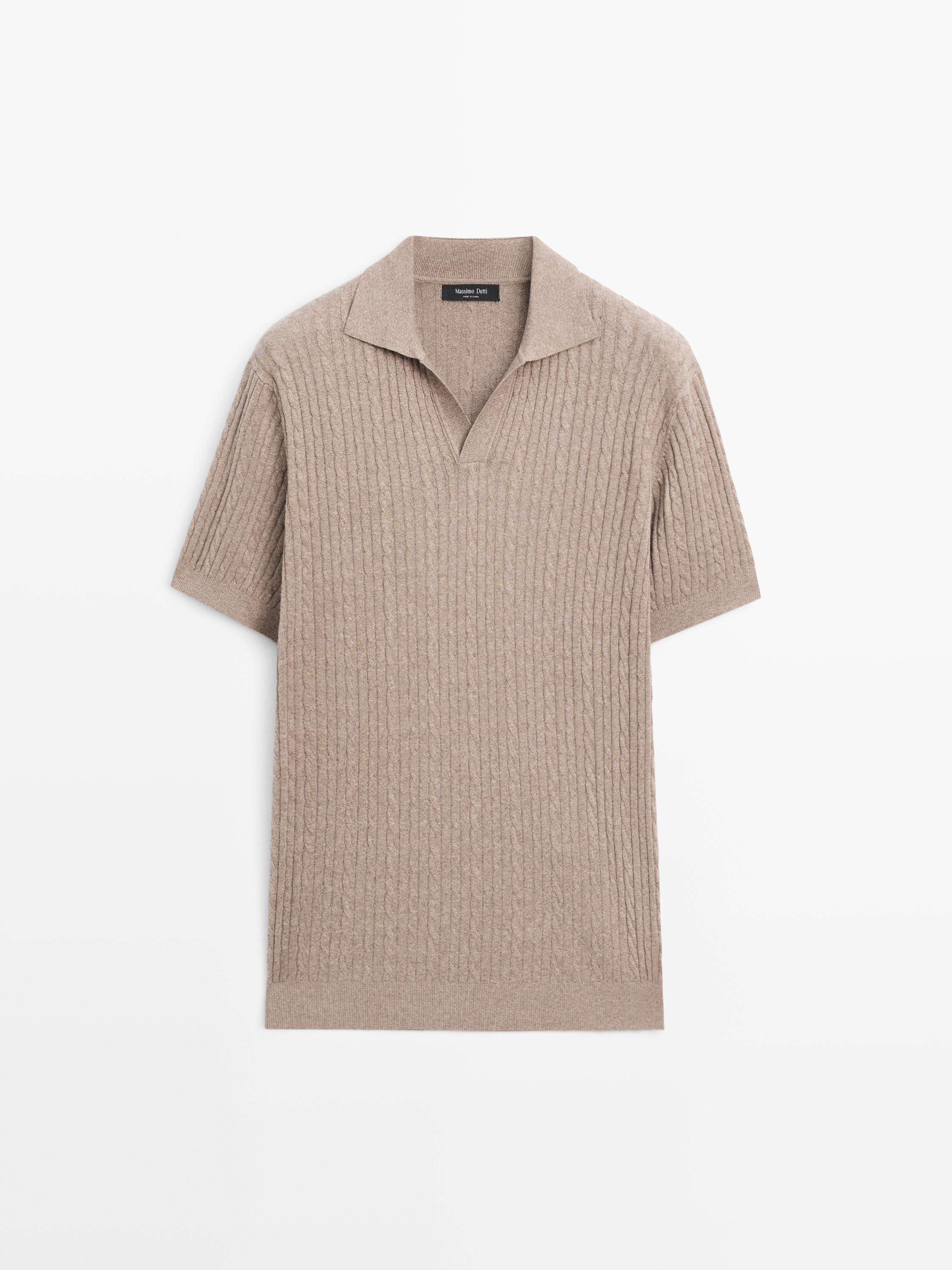 Short sleeve knit polo shirt with cable-knit detail — PALE KHAKI