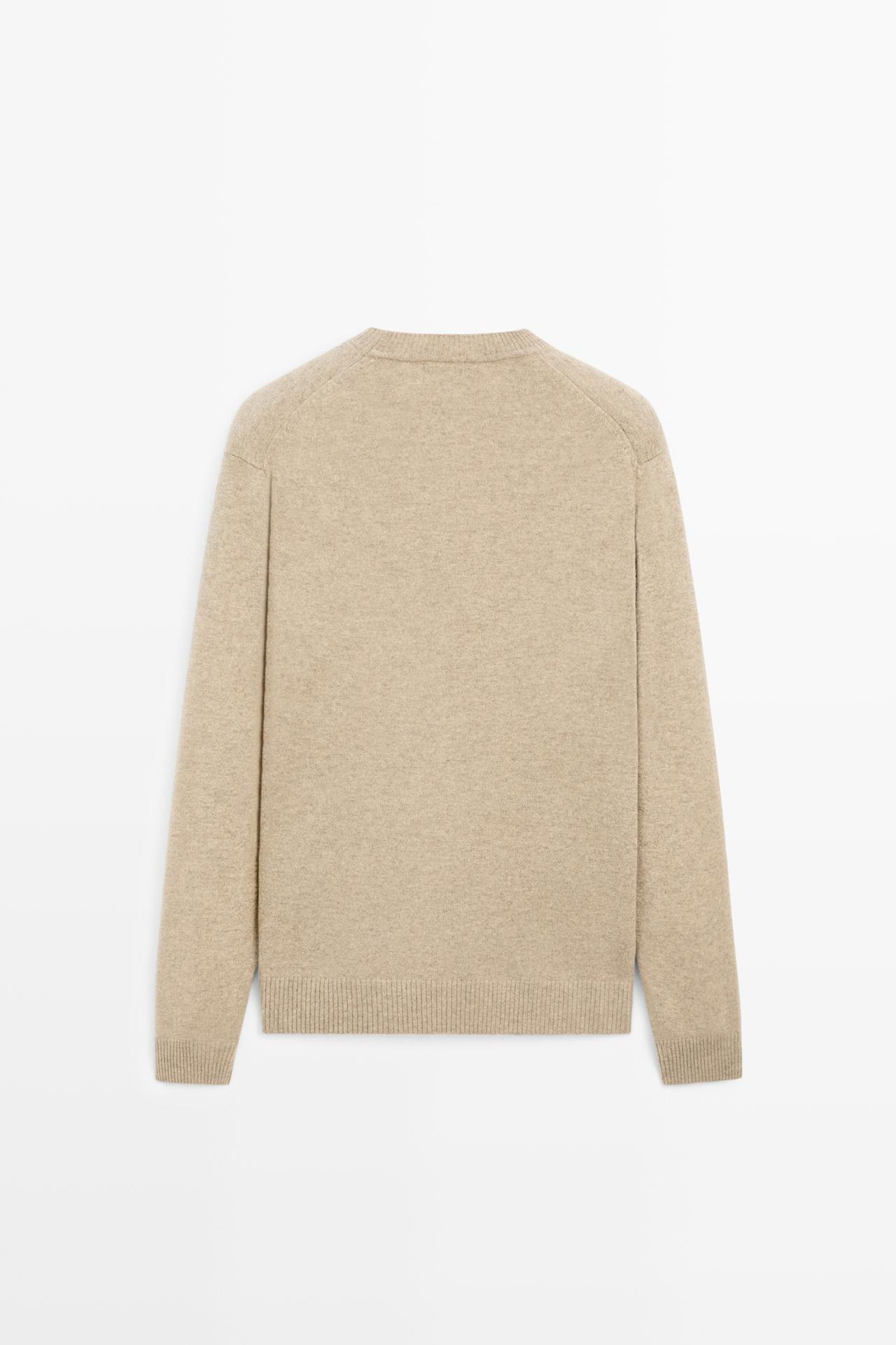 Wool blend round neck knit sweater — Washed