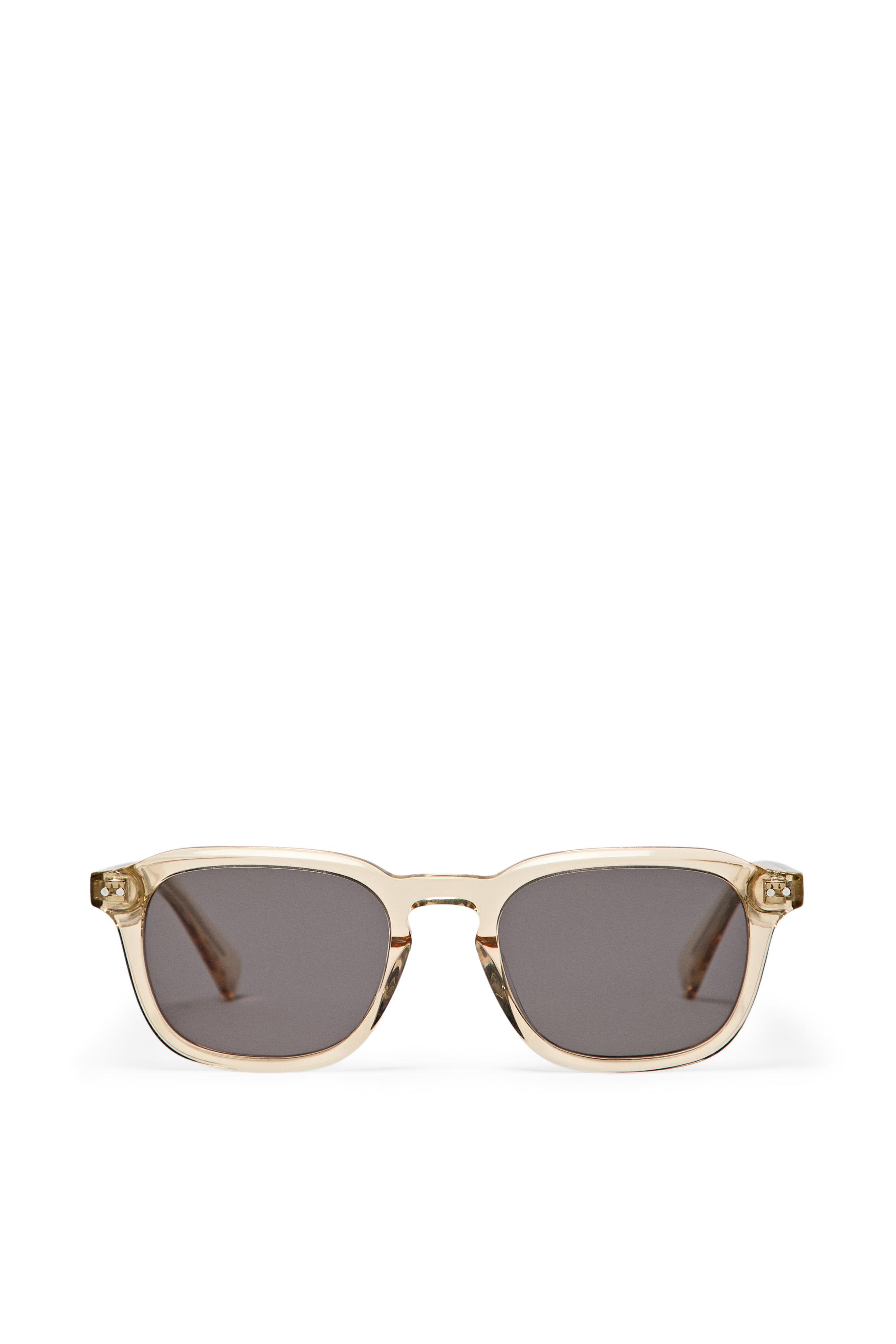 Square sunglasses — PALE YELLOW