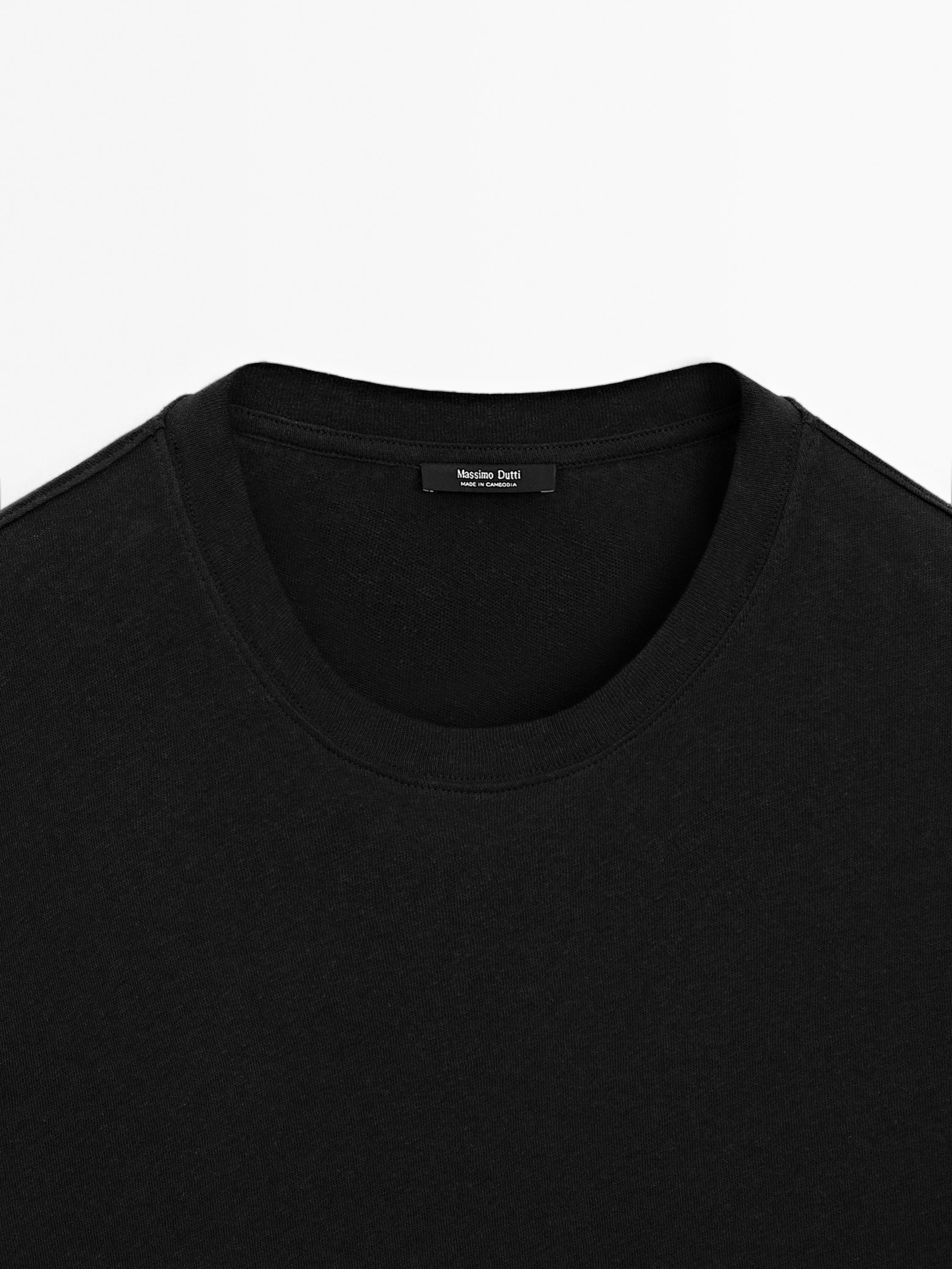 Short-sleeved T-shirt with linen