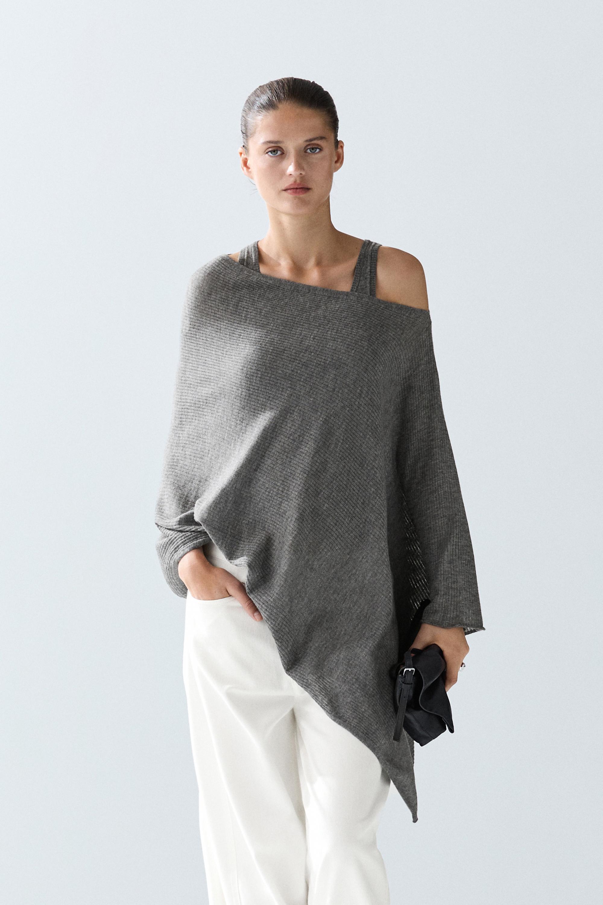 Fine knit cape — GREY