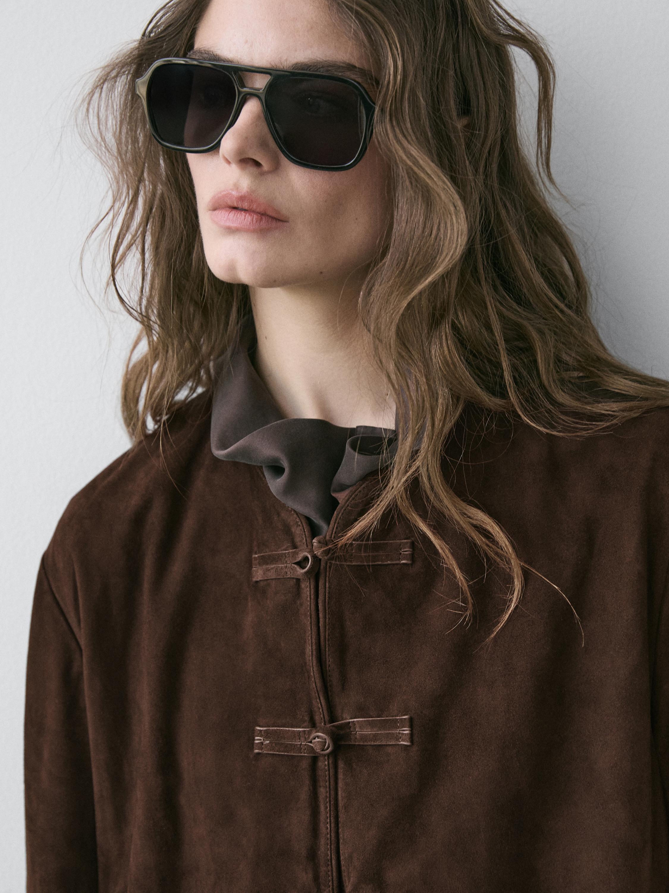 Short suede leather jacket — BROWN