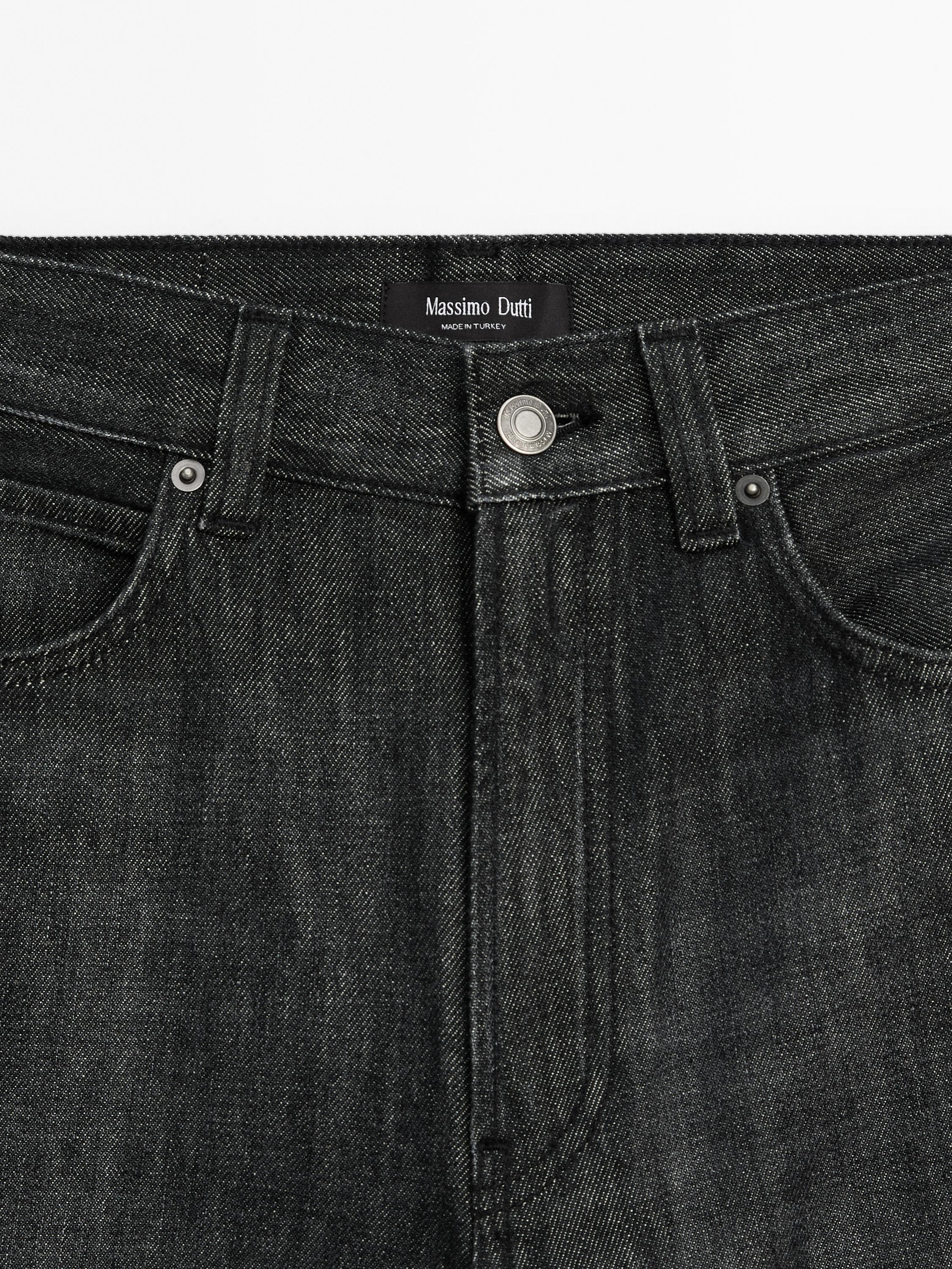 High-waist wide-leg jeans
