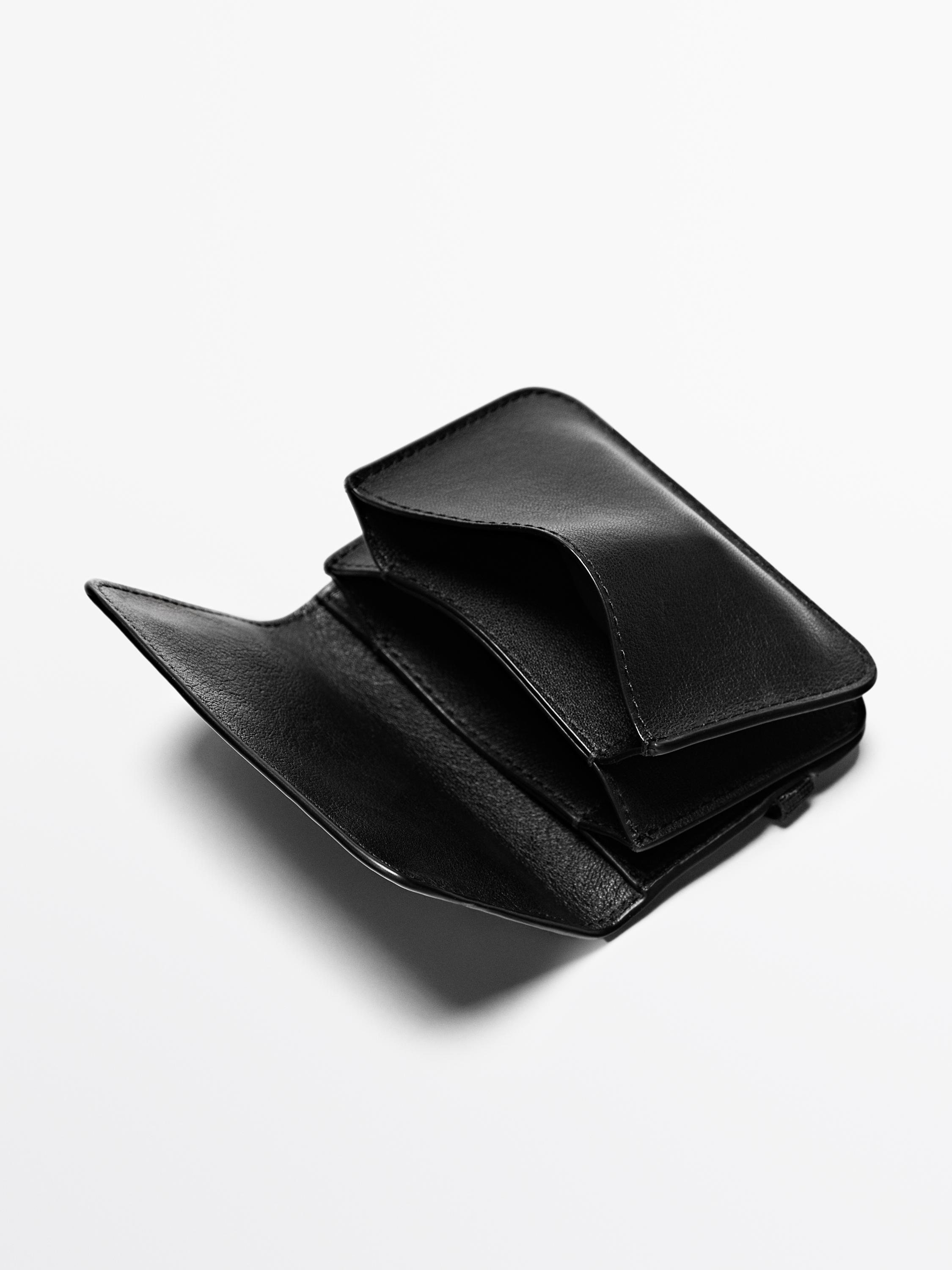 Nappa leather card holder with flap — BLACK