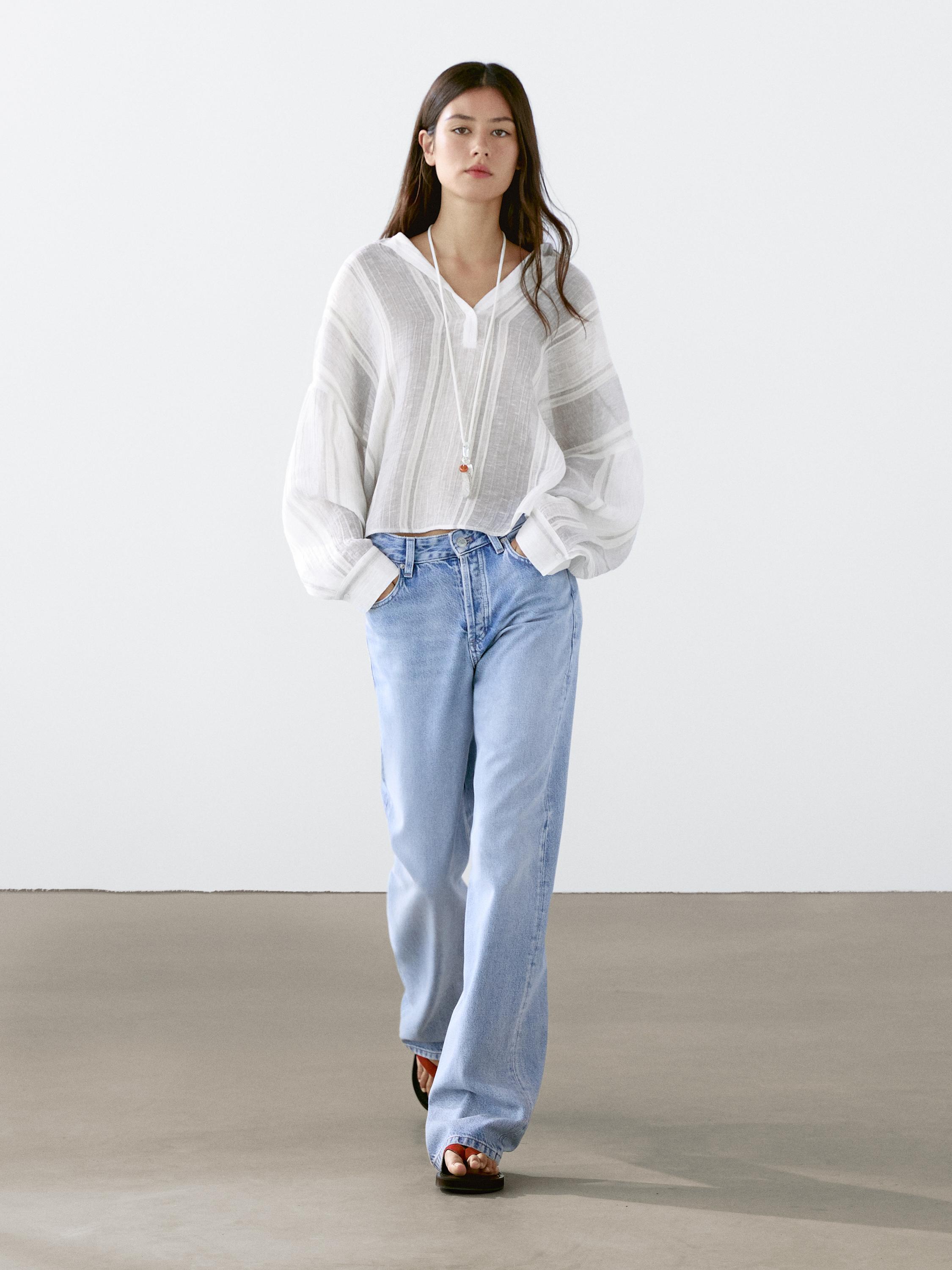 Свободна раирана блуза с примес на лен