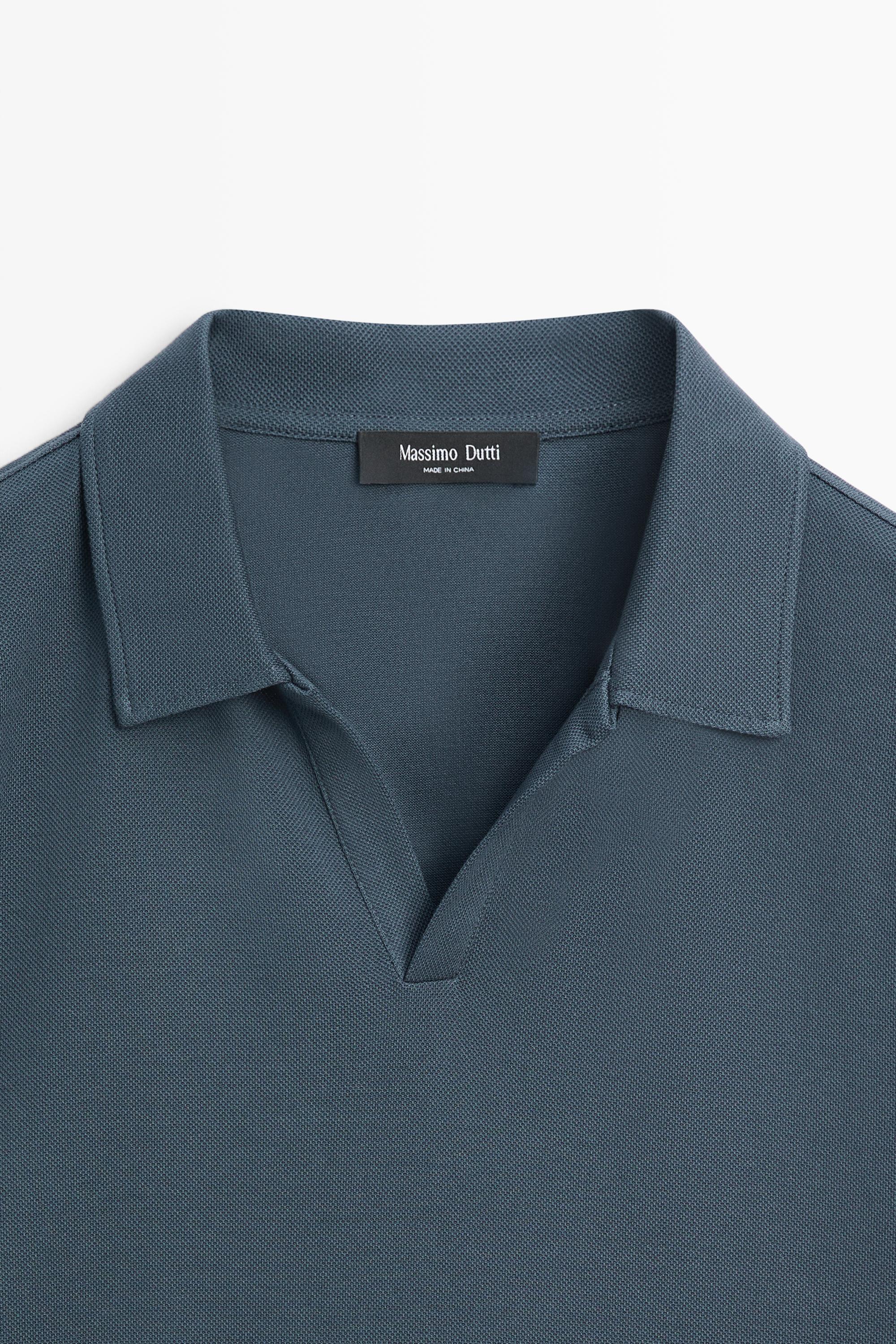 Micro-textured V-neck piqué polo shirt — DARK BLUE