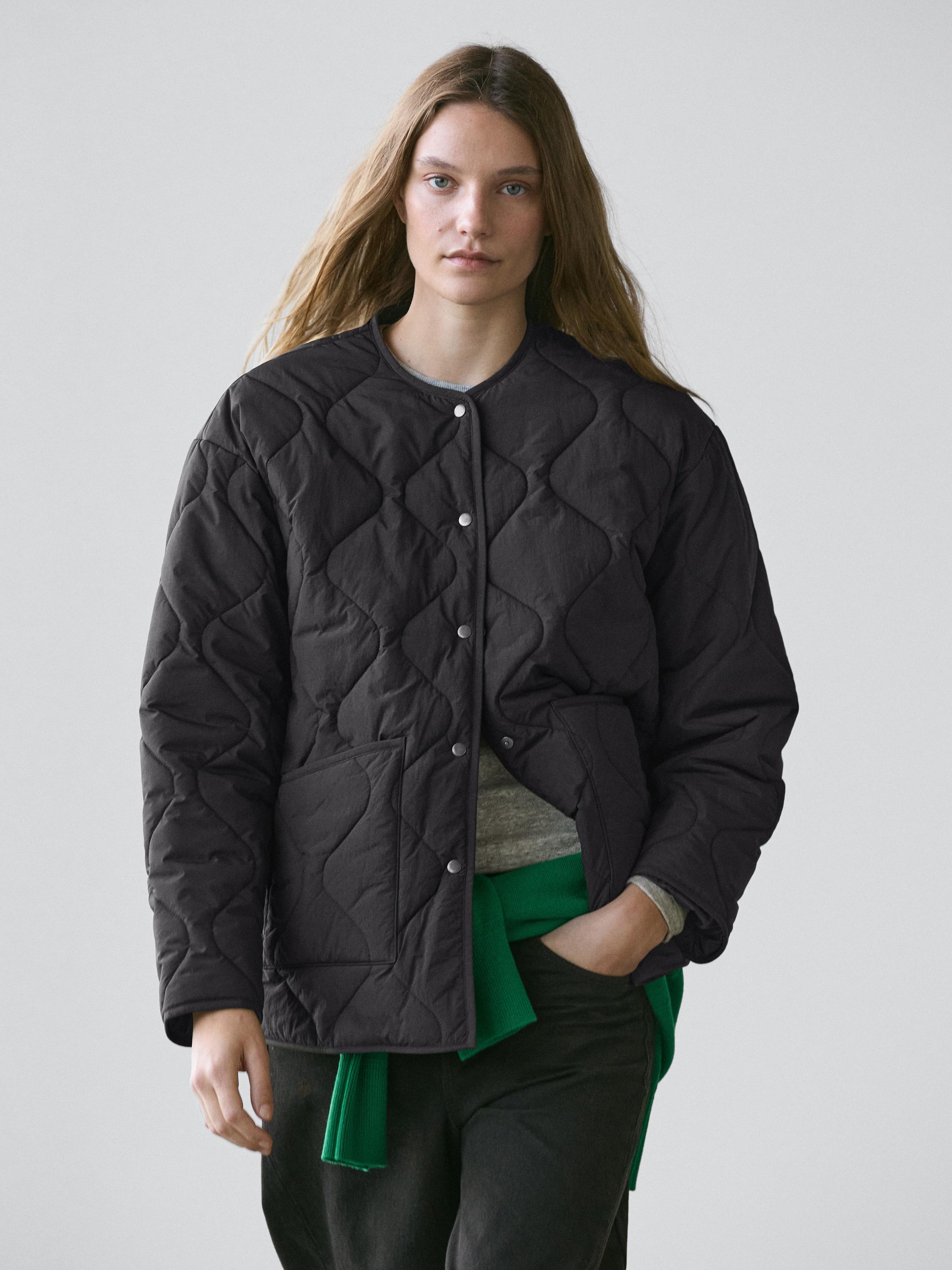 Quilted cape jacket — BLACK
